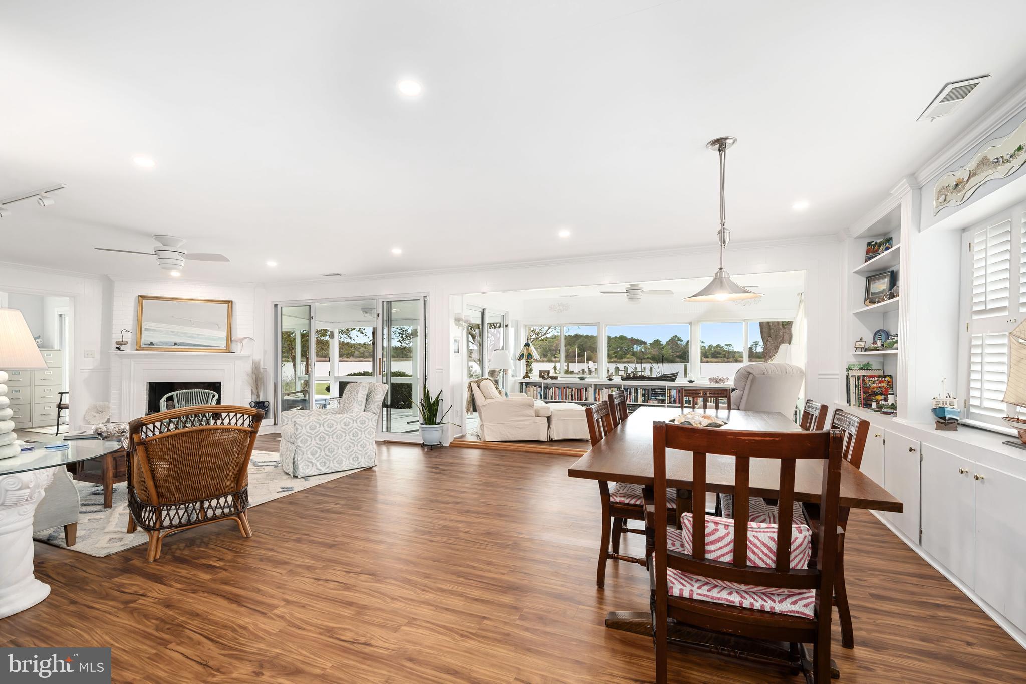 DEEP POINT - Residential