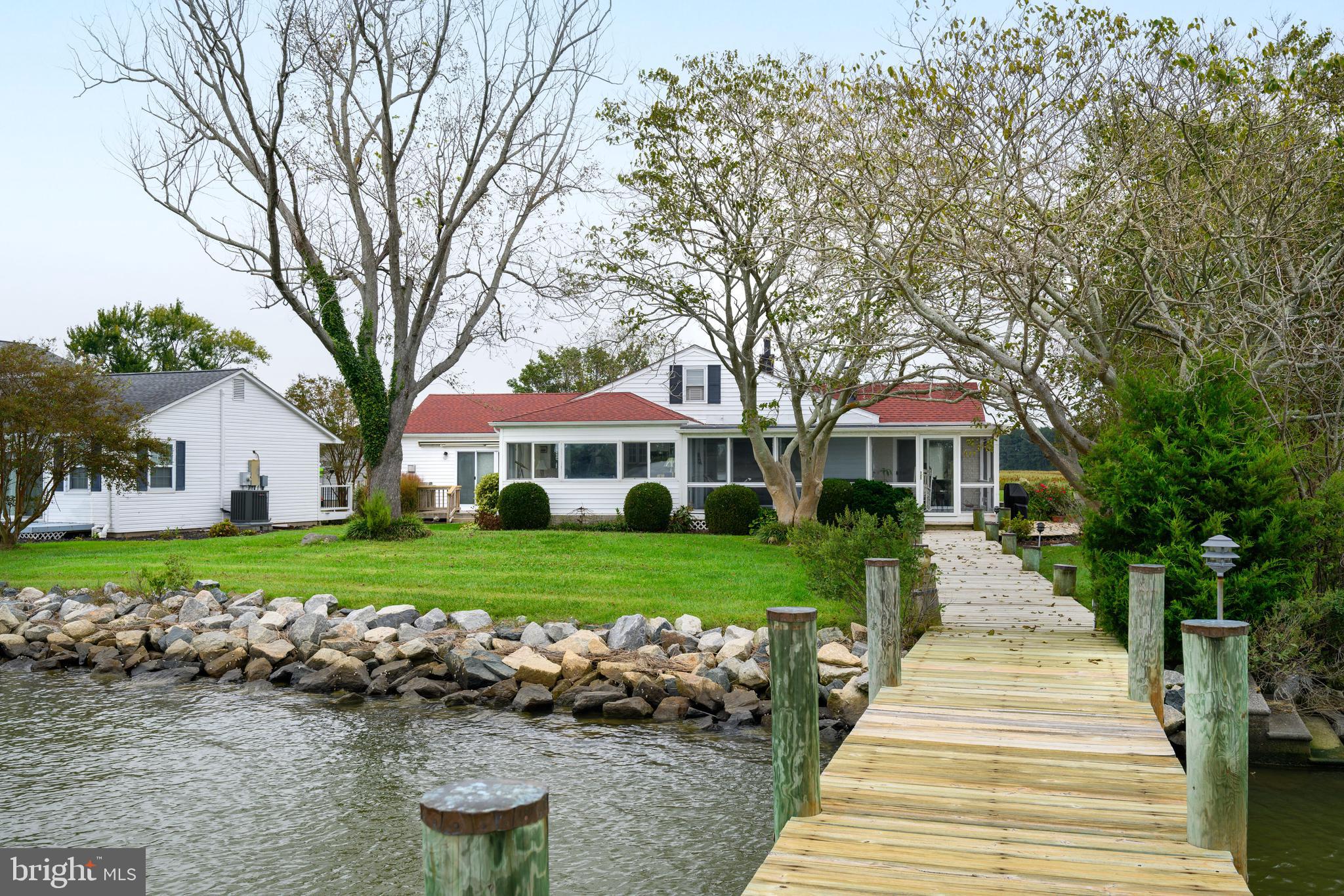 DEEP POINT - Residential