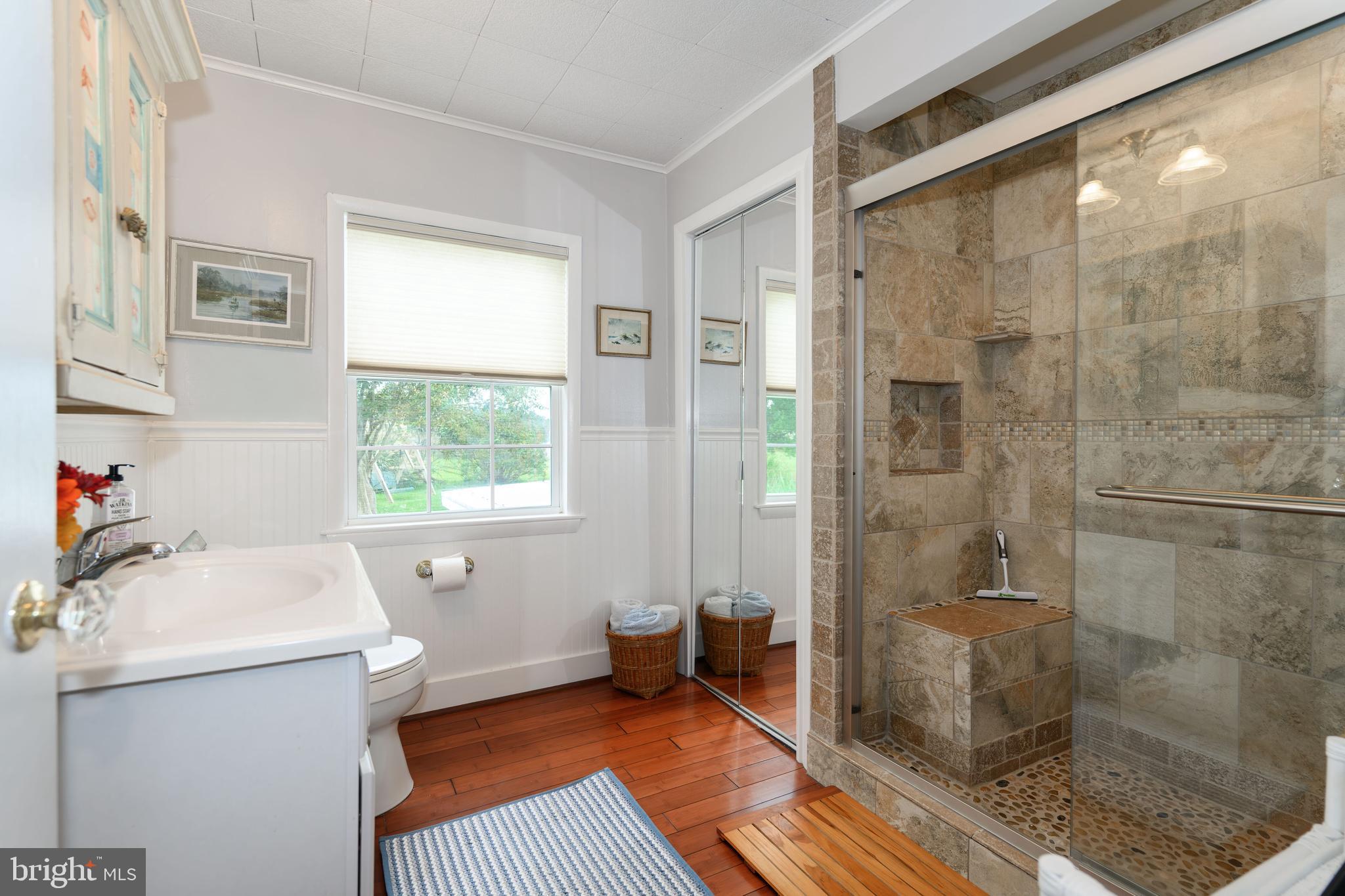 DEEP POINT - Residential