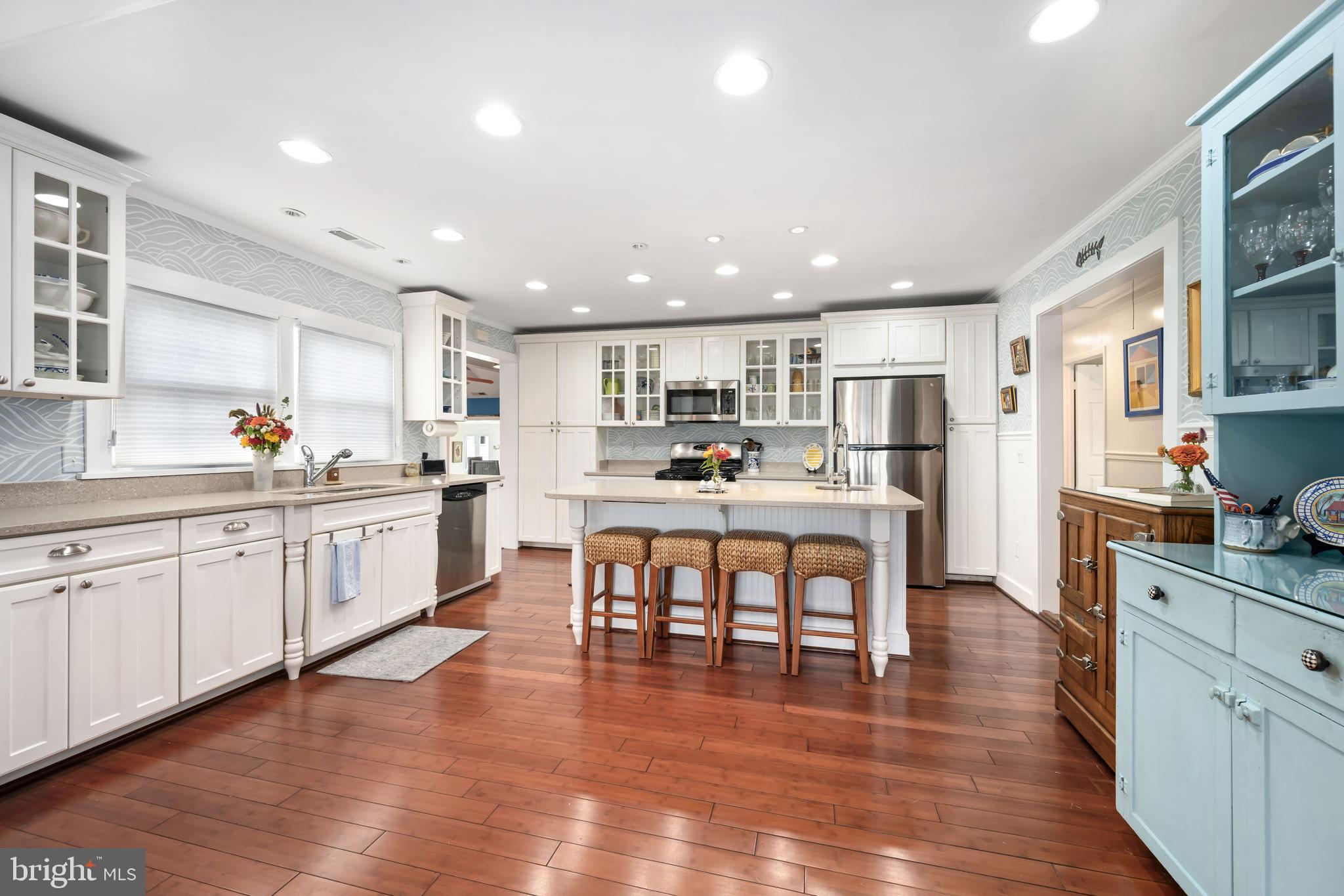 DEEP POINT - Residential