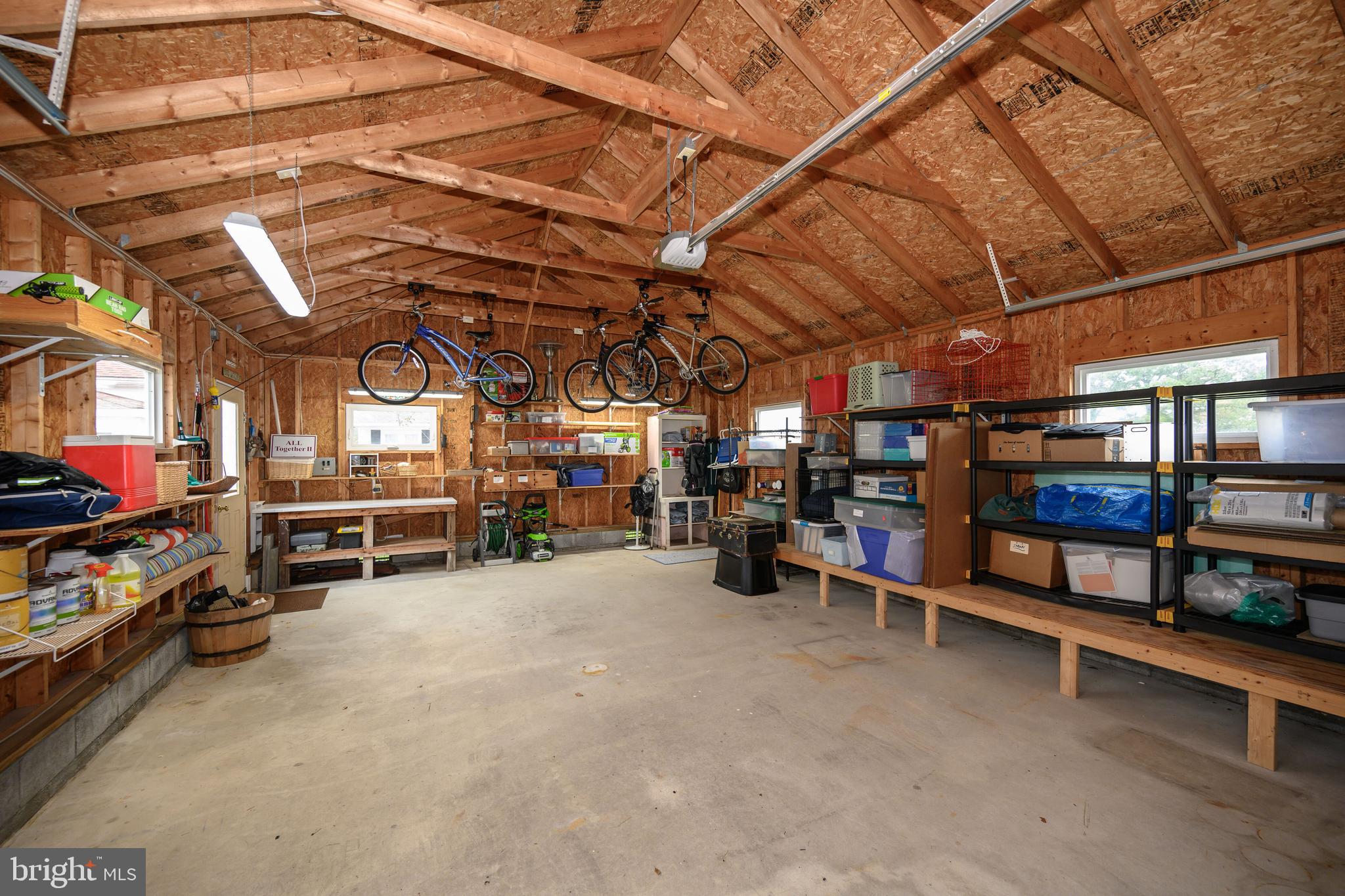 DEEP POINT - Residential