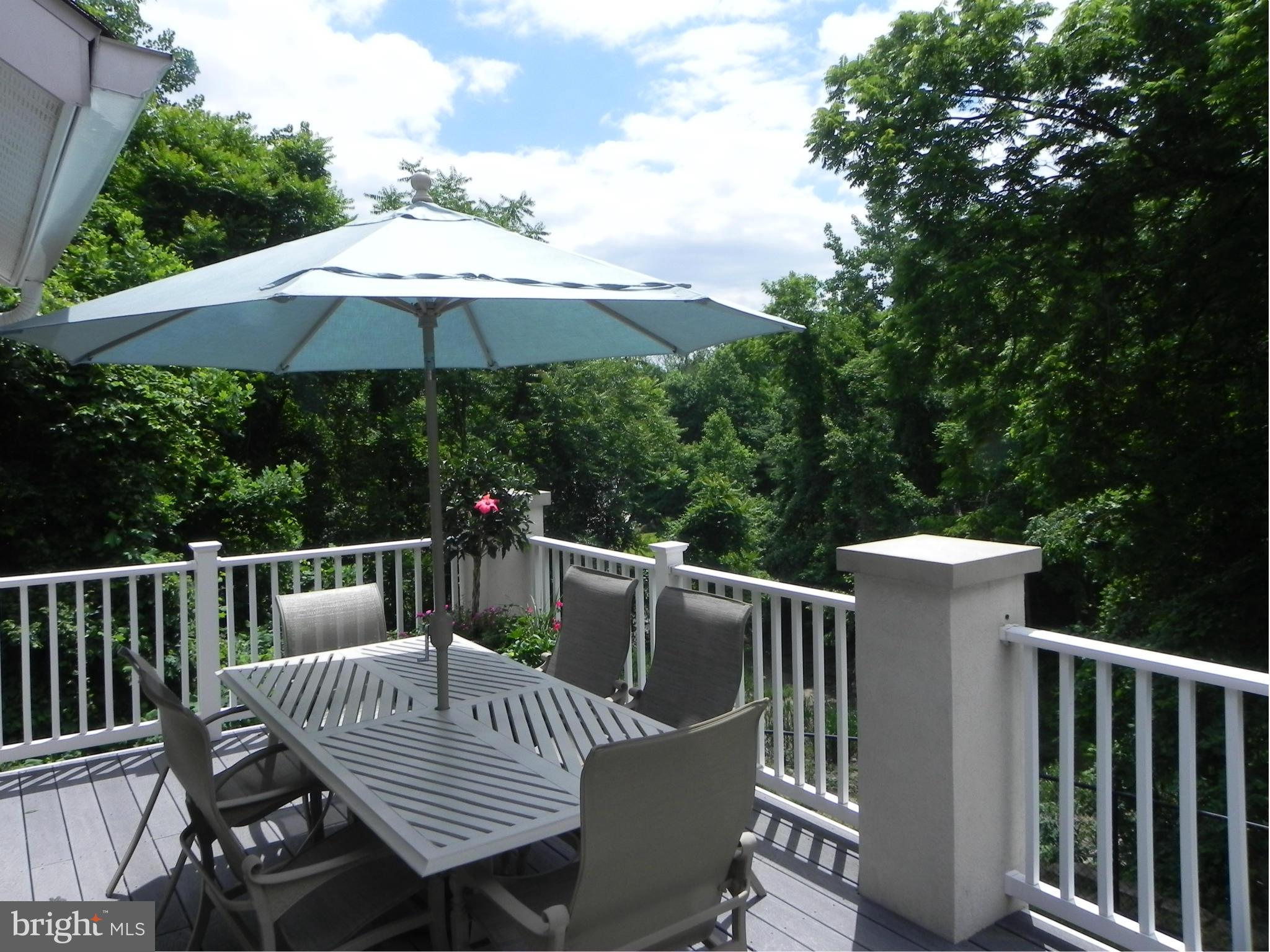 ROCKLAND RIDGE - Residential