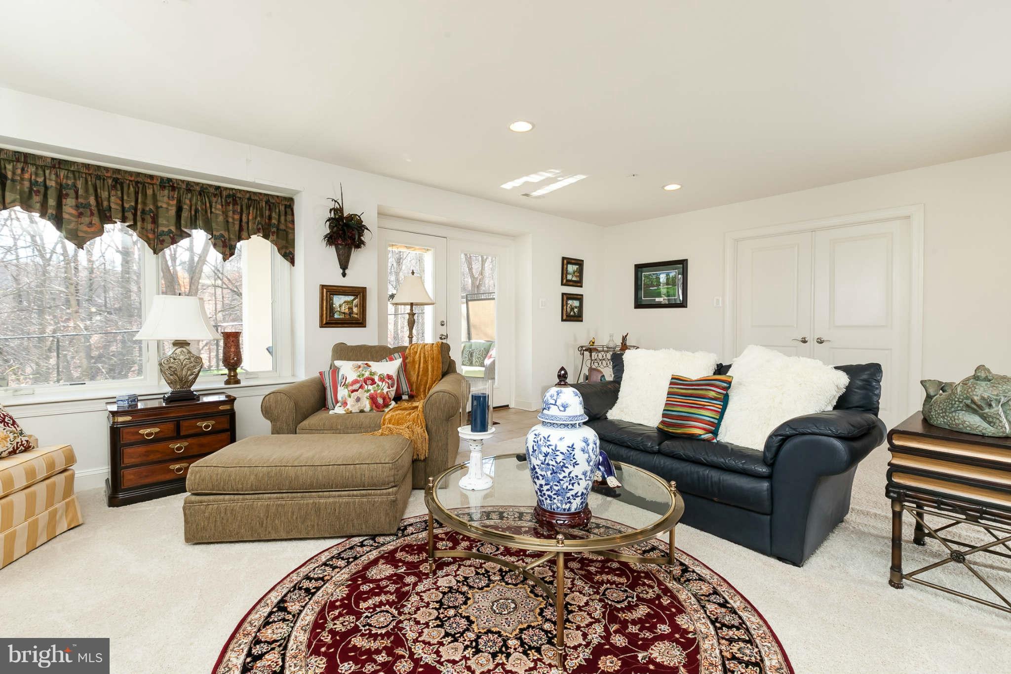 ROCKLAND RIDGE - Residential