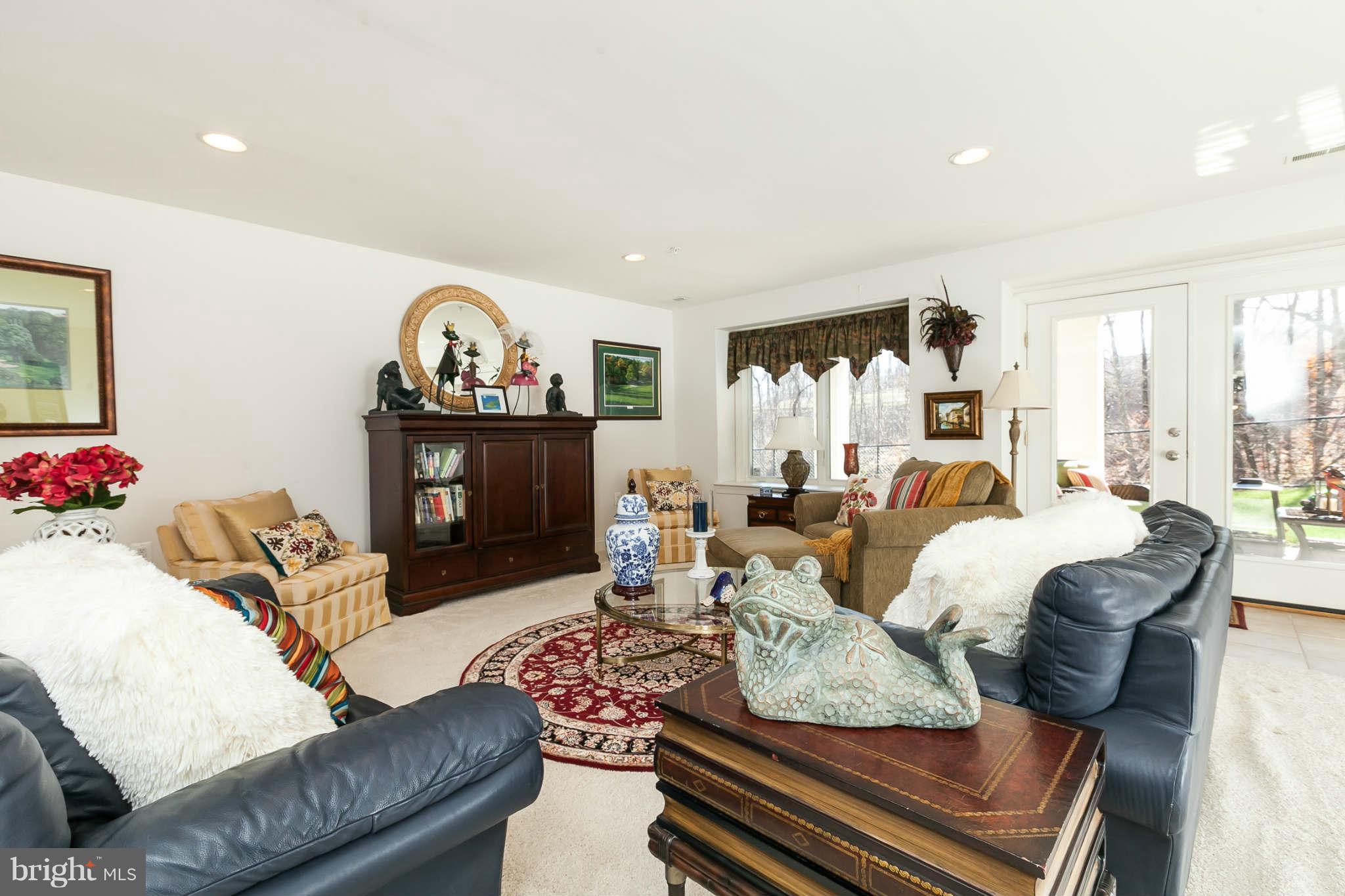 ROCKLAND RIDGE - Residential