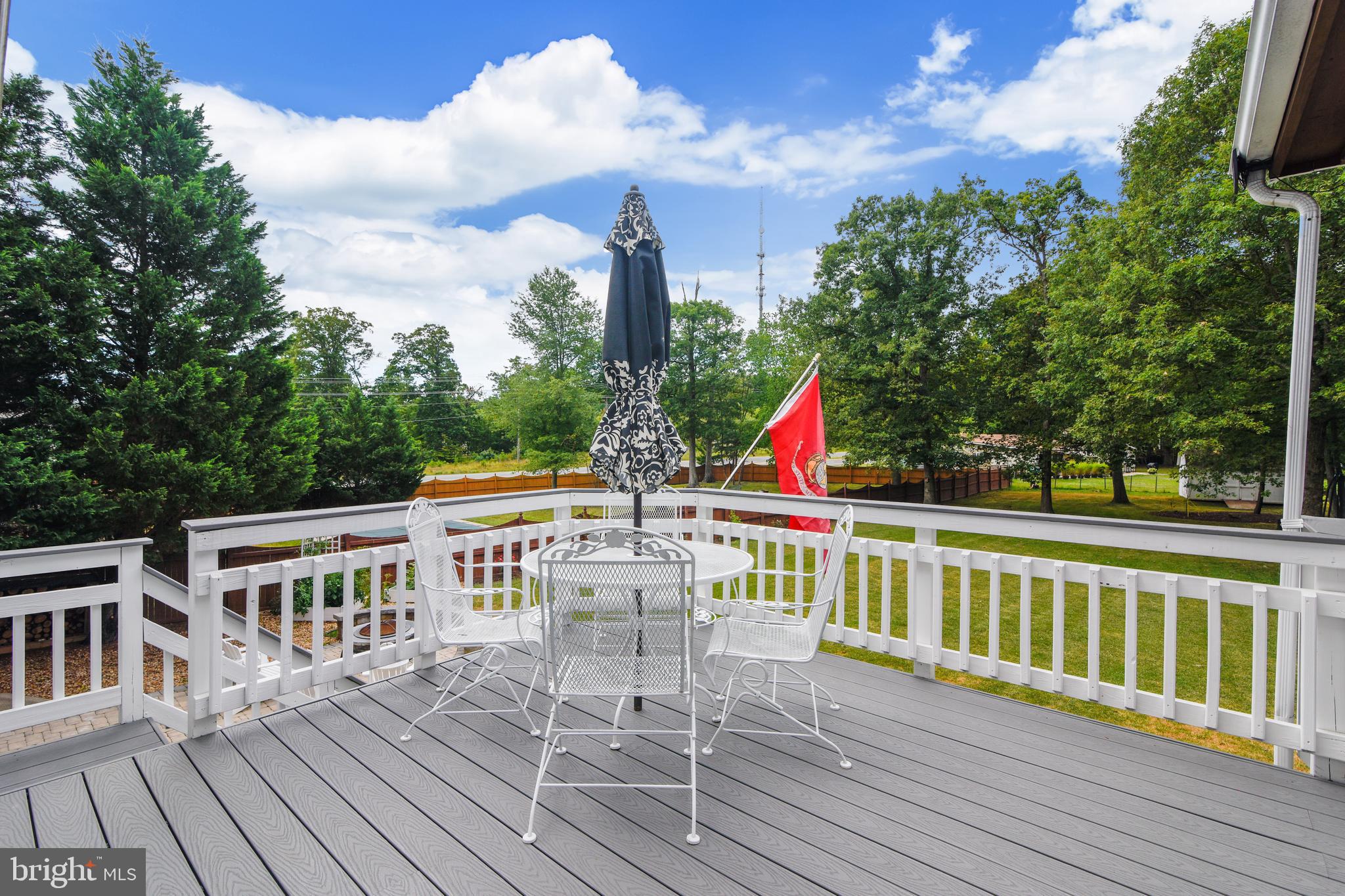 FOX HOLLOW - Residential