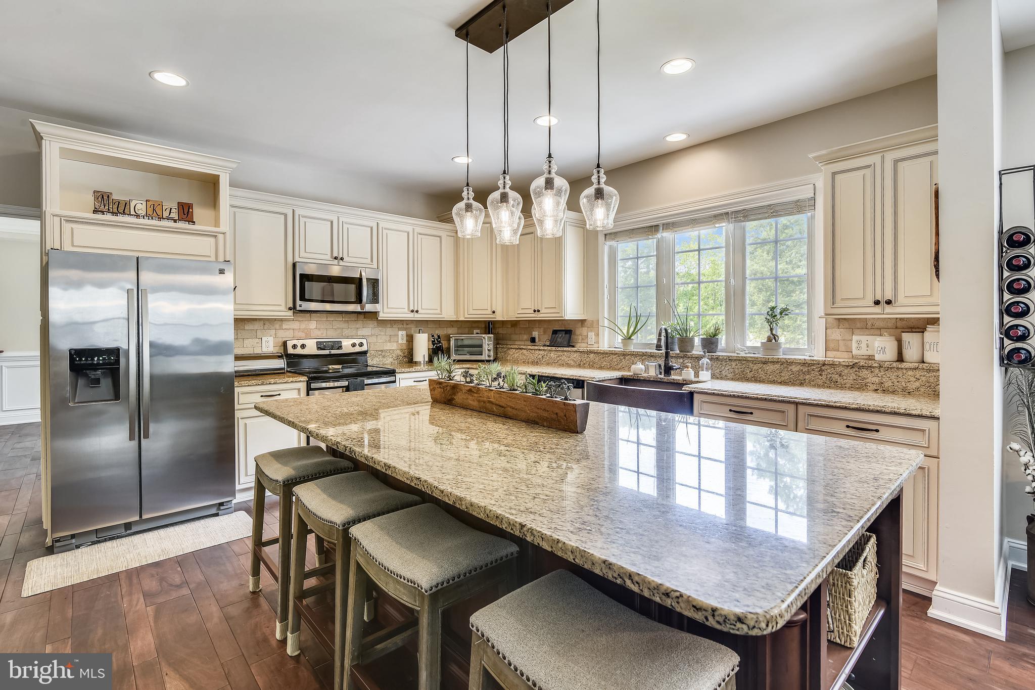 FOX HOLLOW - Residential