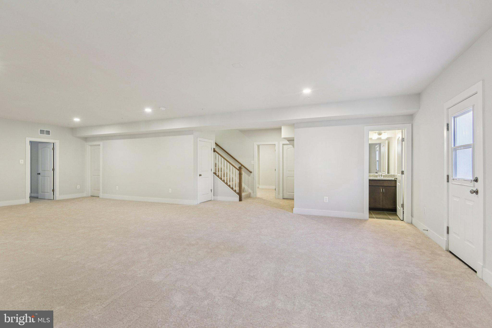 GLENN DALE ESTATES - Residential