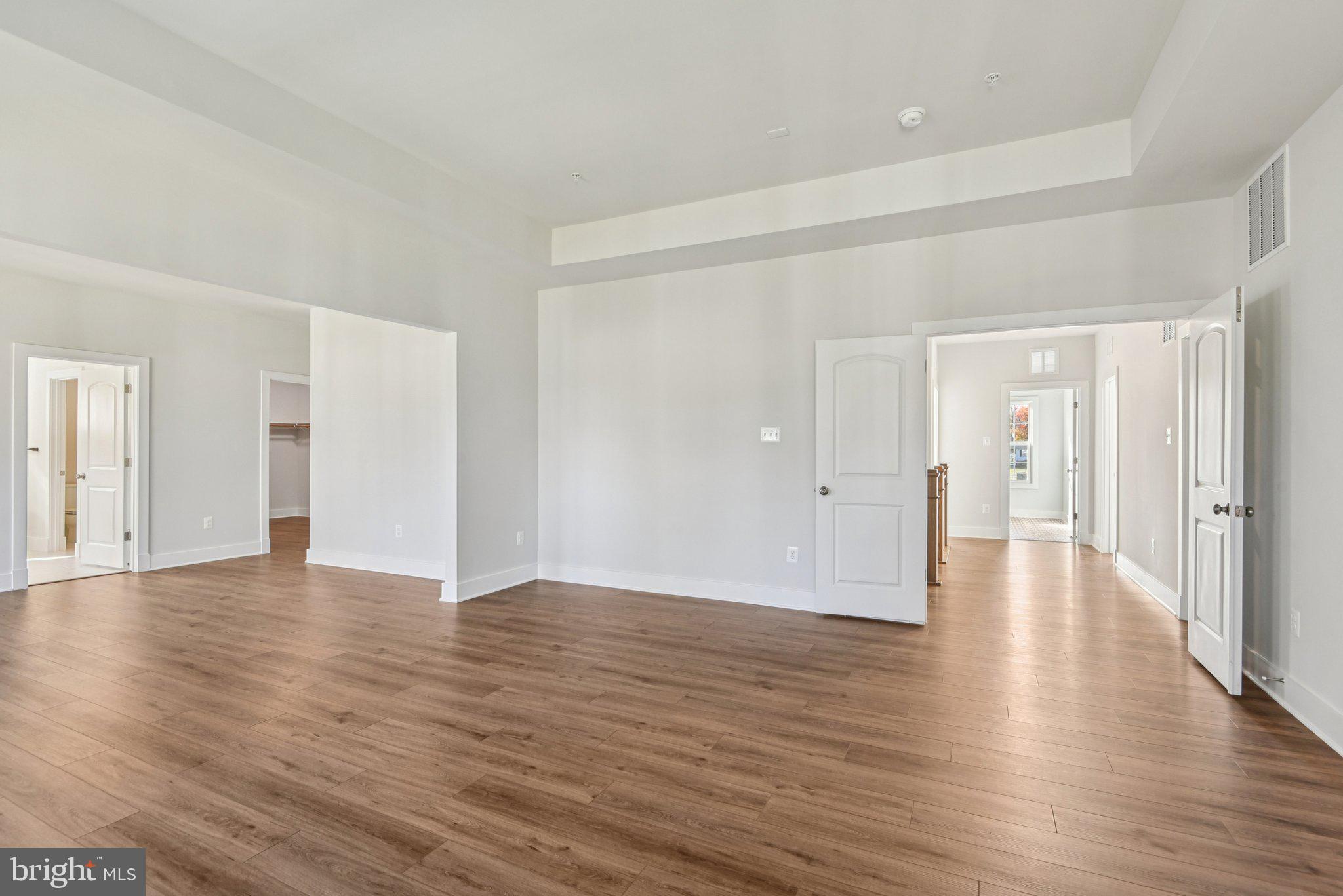 GLENN DALE ESTATES - Residential