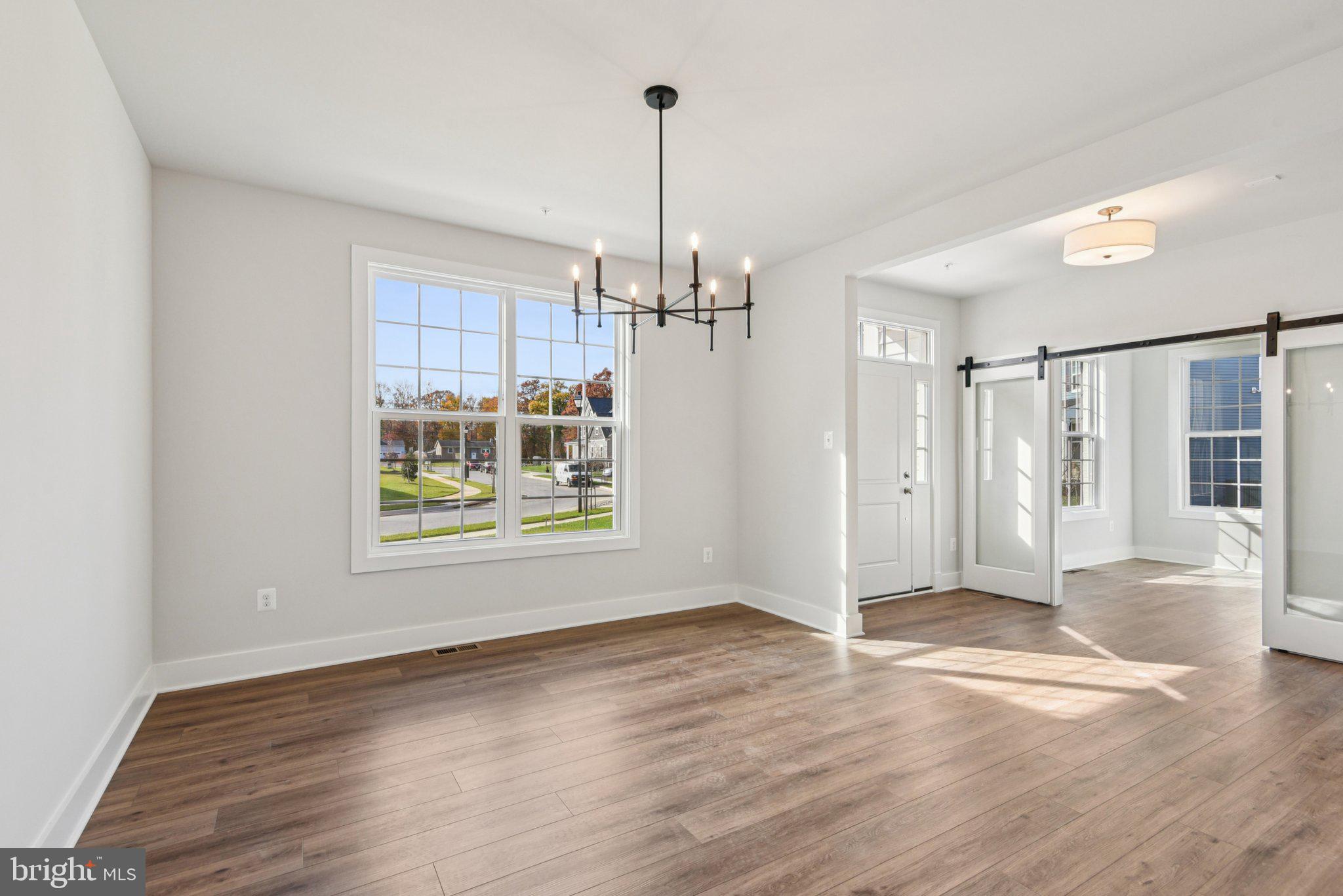 GLENN DALE ESTATES - Residential