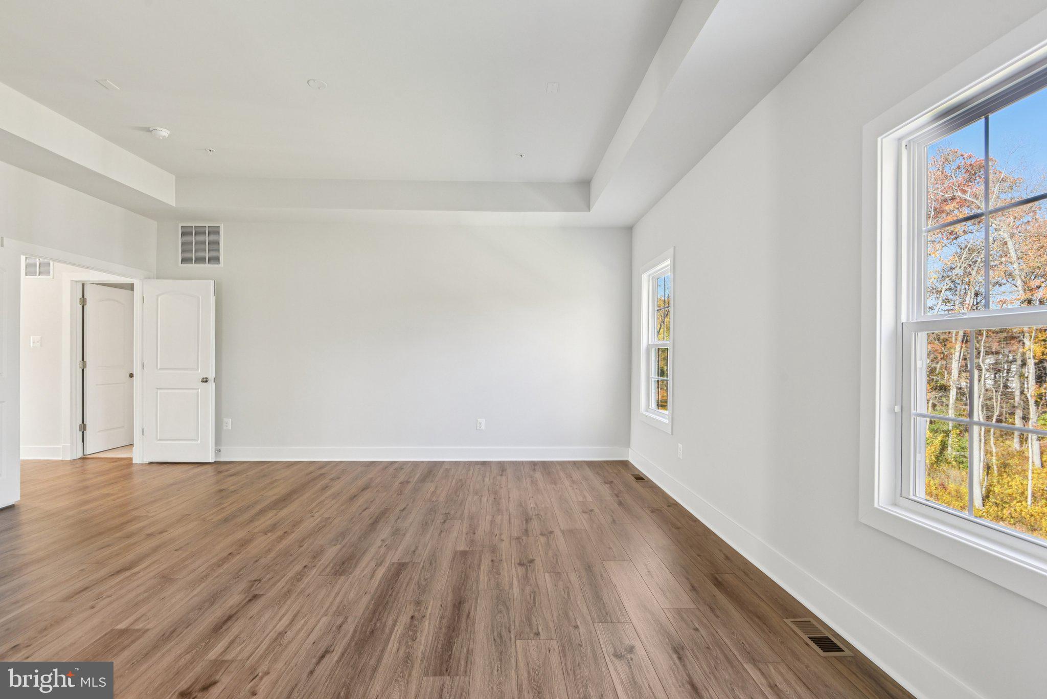 GLENN DALE ESTATES - Residential