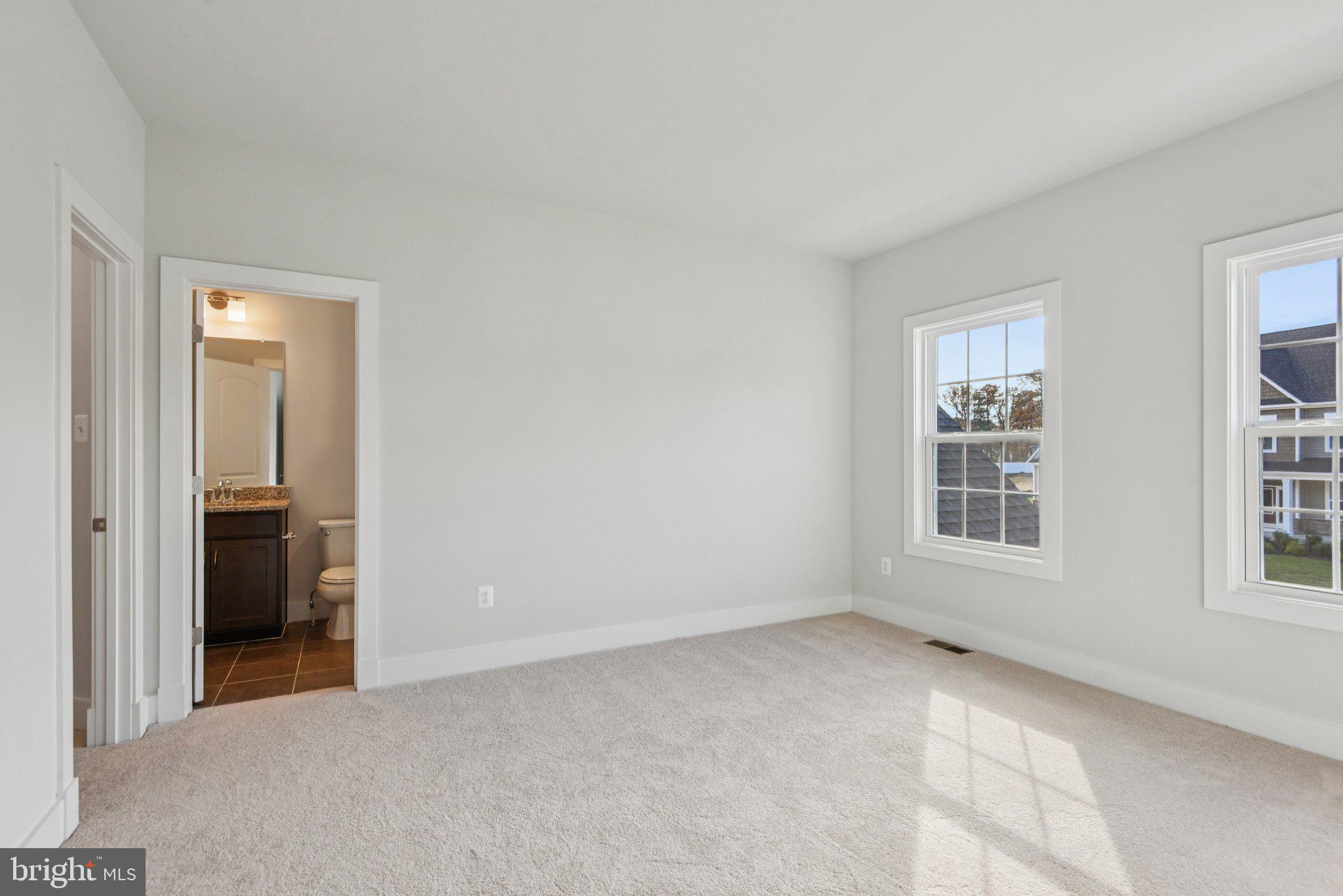 GLENN DALE ESTATES - Residential