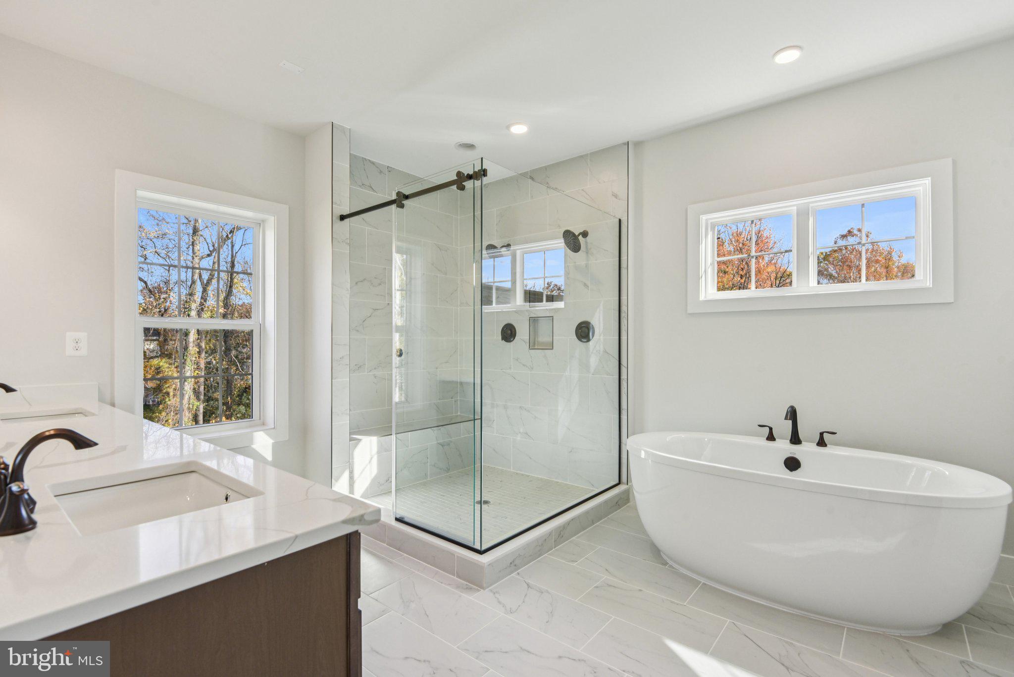 GLENN DALE ESTATES - Residential