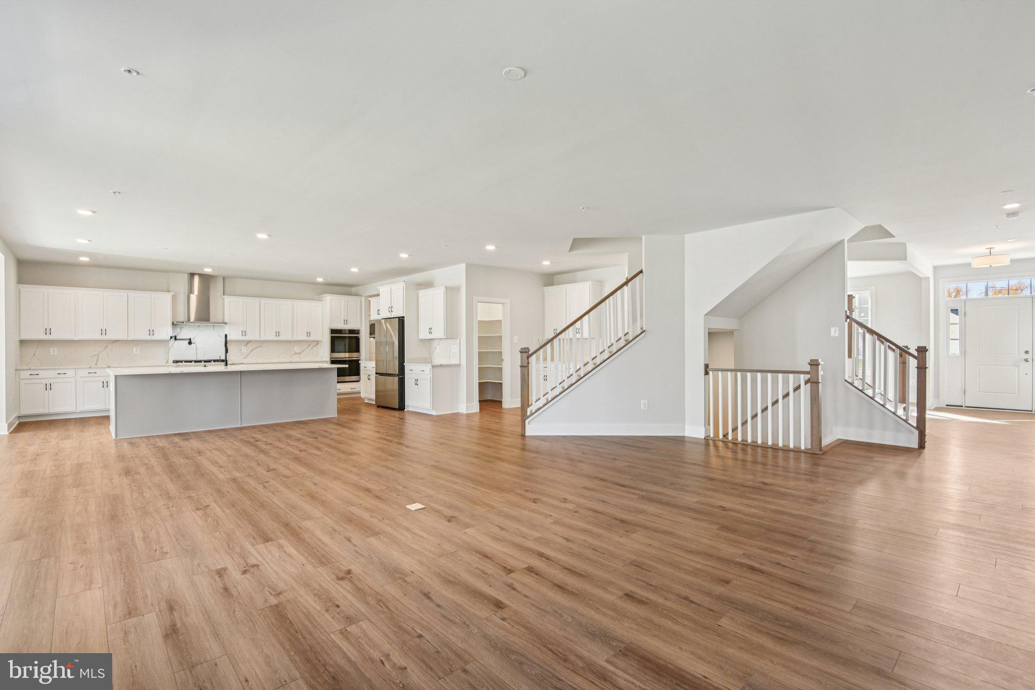 GLENN DALE ESTATES - Residential