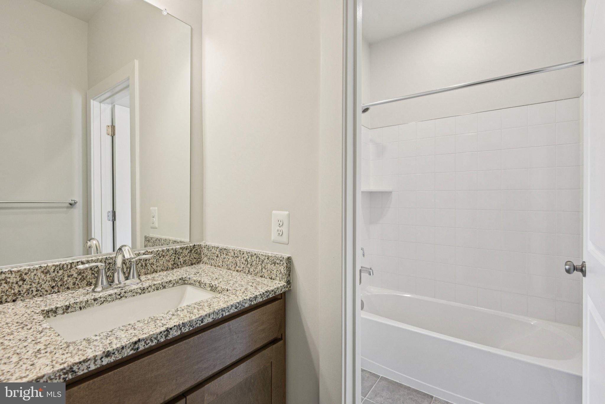 GLENN DALE ESTATES - Residential