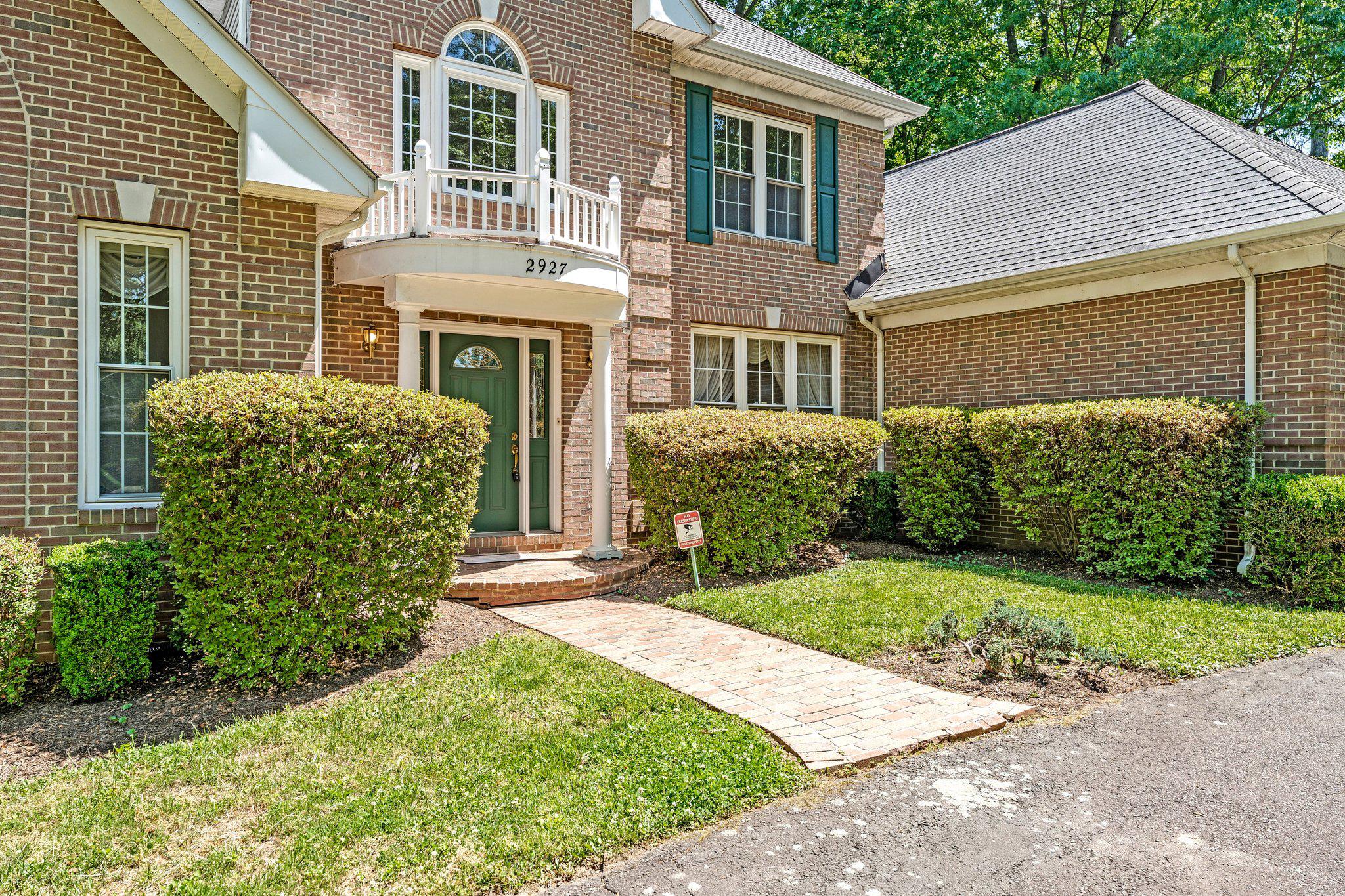 2927 BEAU LANE