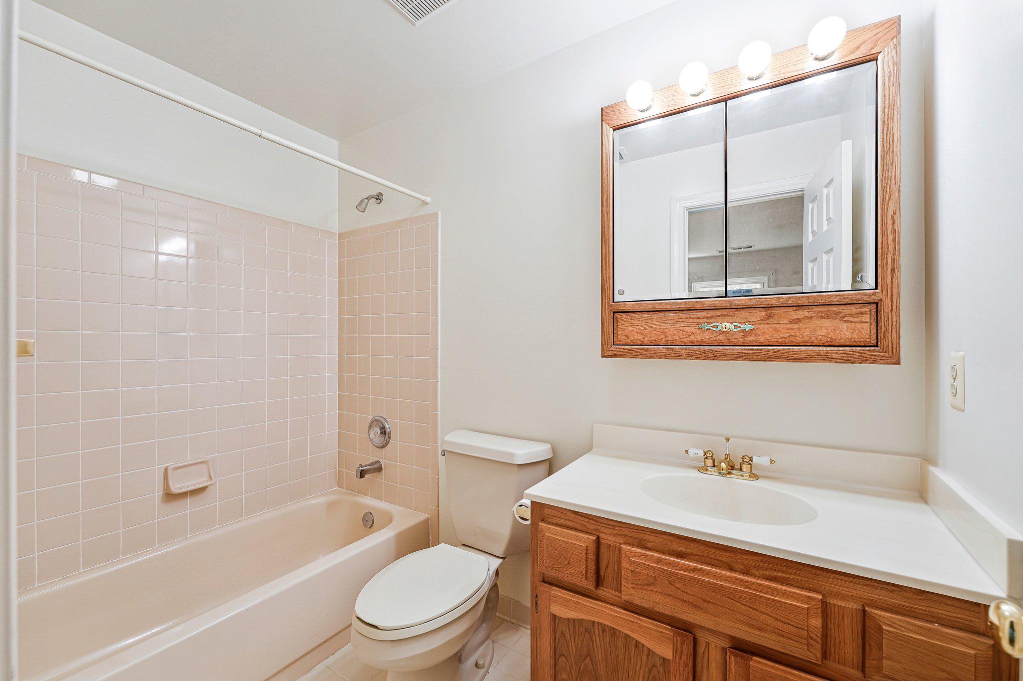BRIARWOOD FARMS - Residential