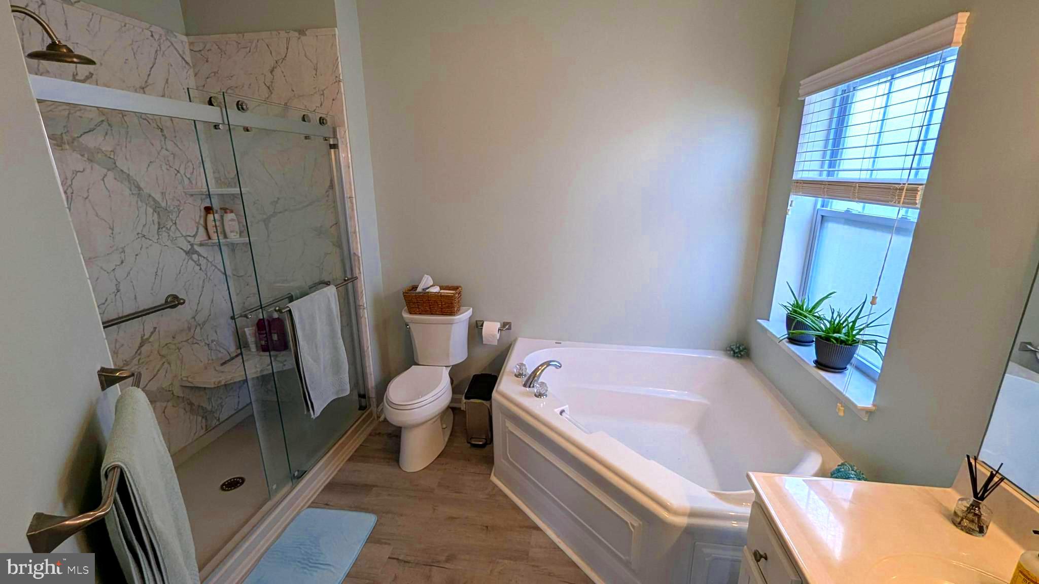 HEARTHSTONE MANOR - Residential