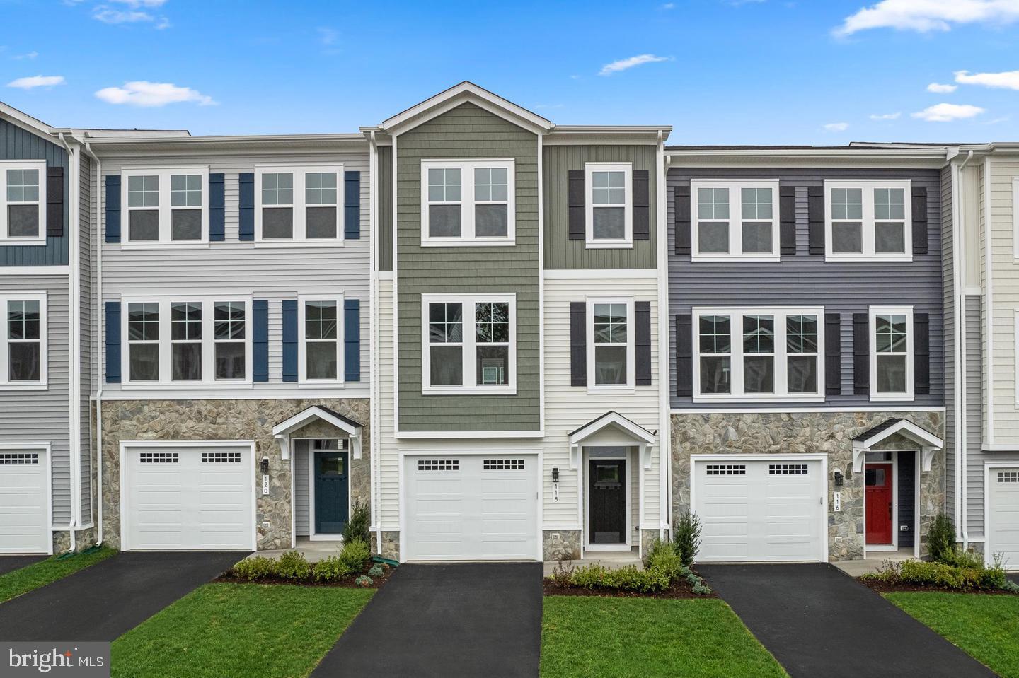 LAKE FREDERICK - Residential