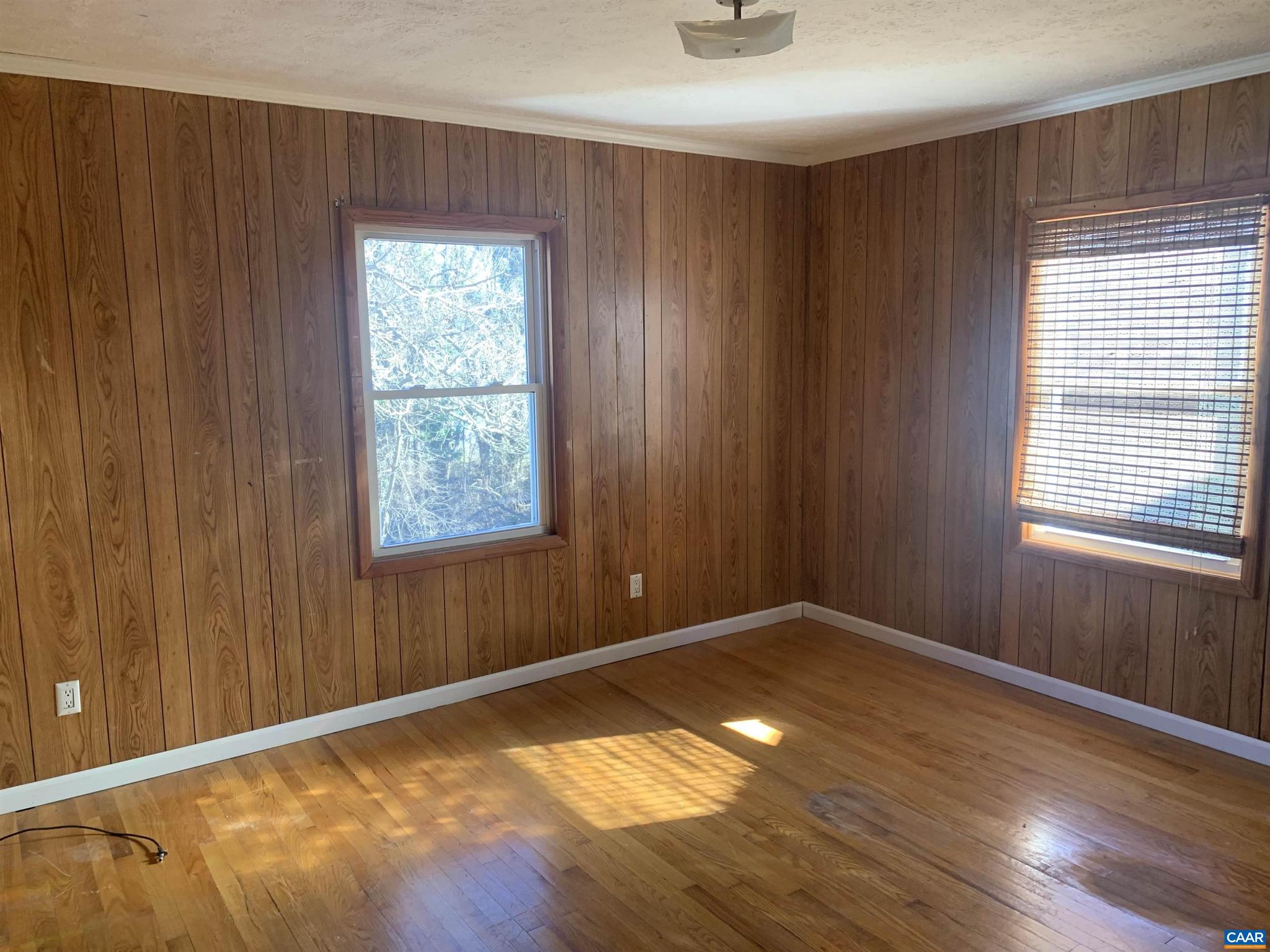 UNKNOWN - Residential Lease