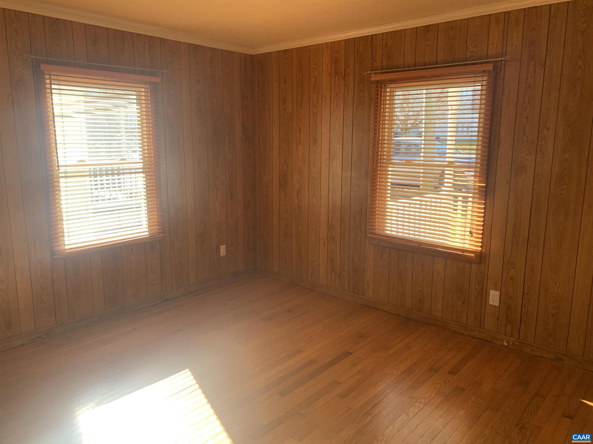 UNKNOWN - Residential Lease