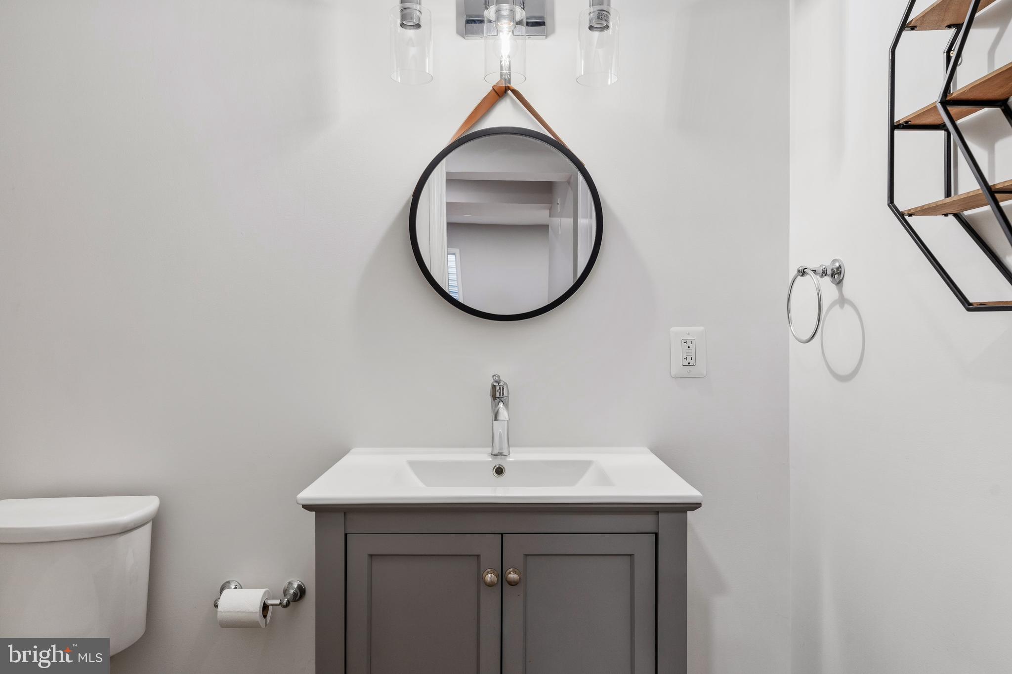 LEE'S PARKE - Residential