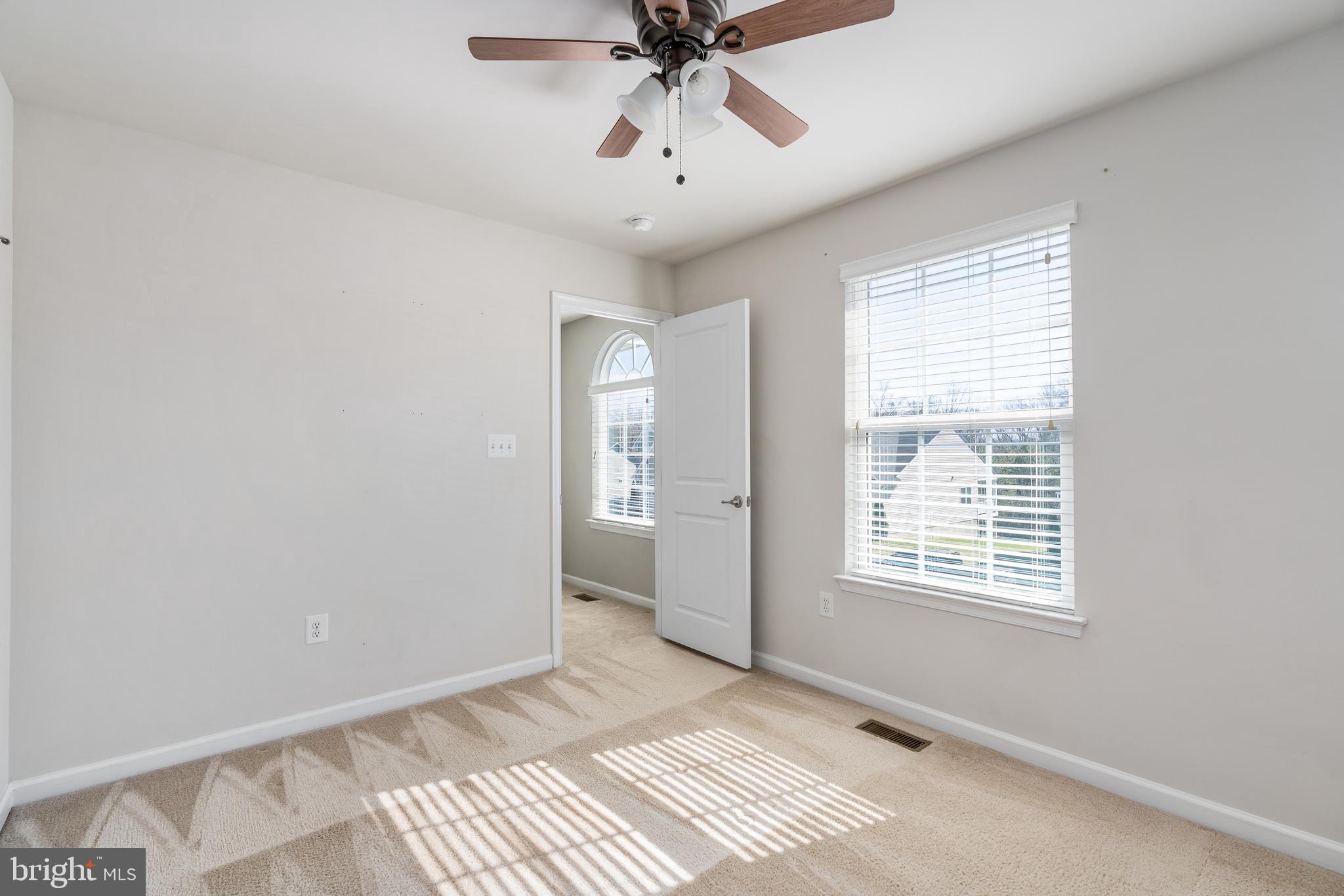 LEE'S PARKE - Residential