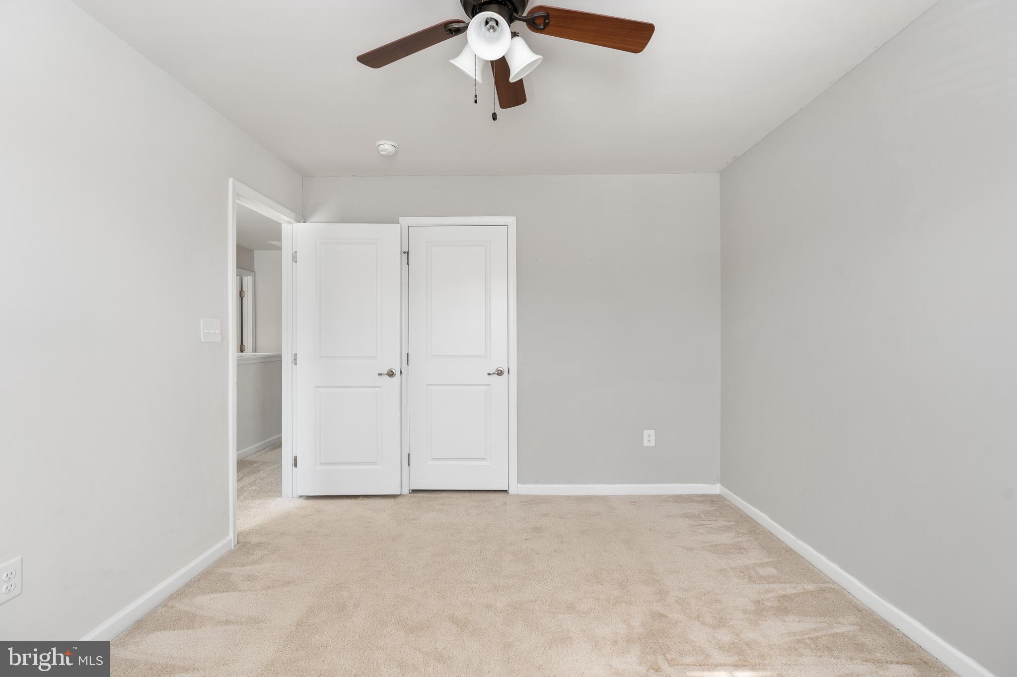 LEE'S PARKE - Residential