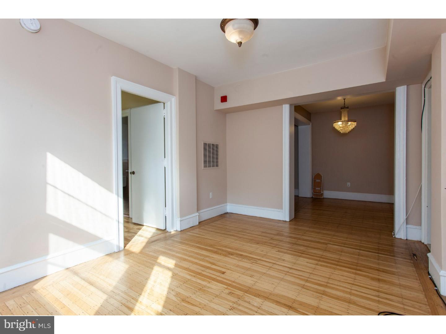 CENTER CITY - Residential Lease