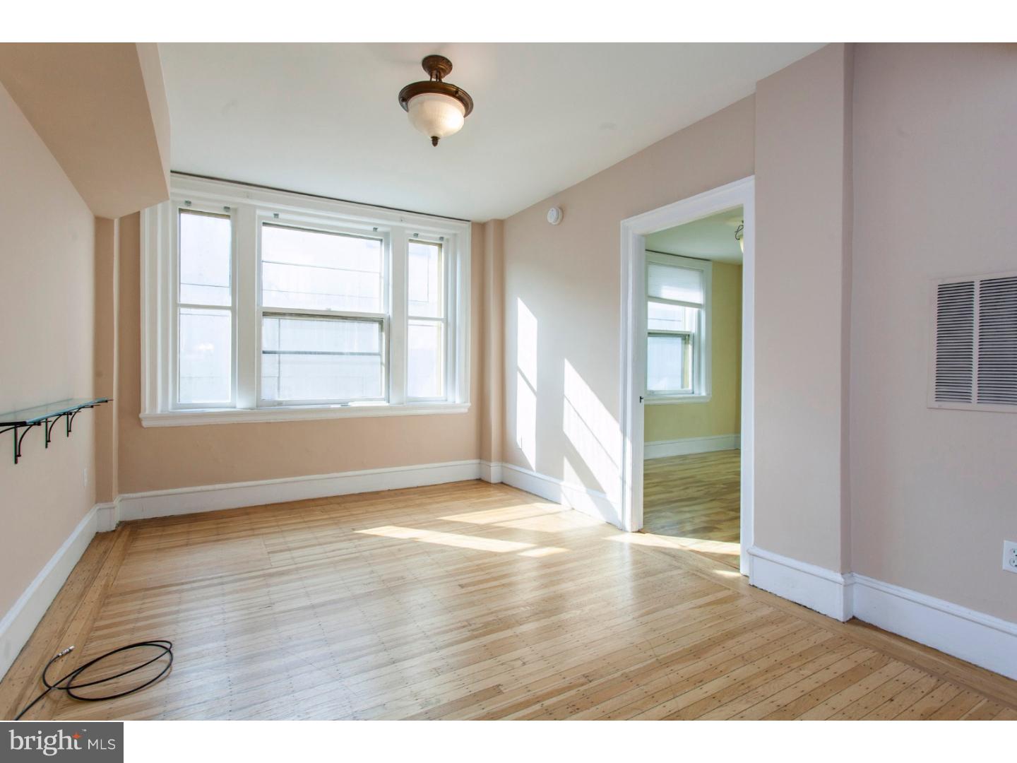 CENTER CITY - Residential Lease