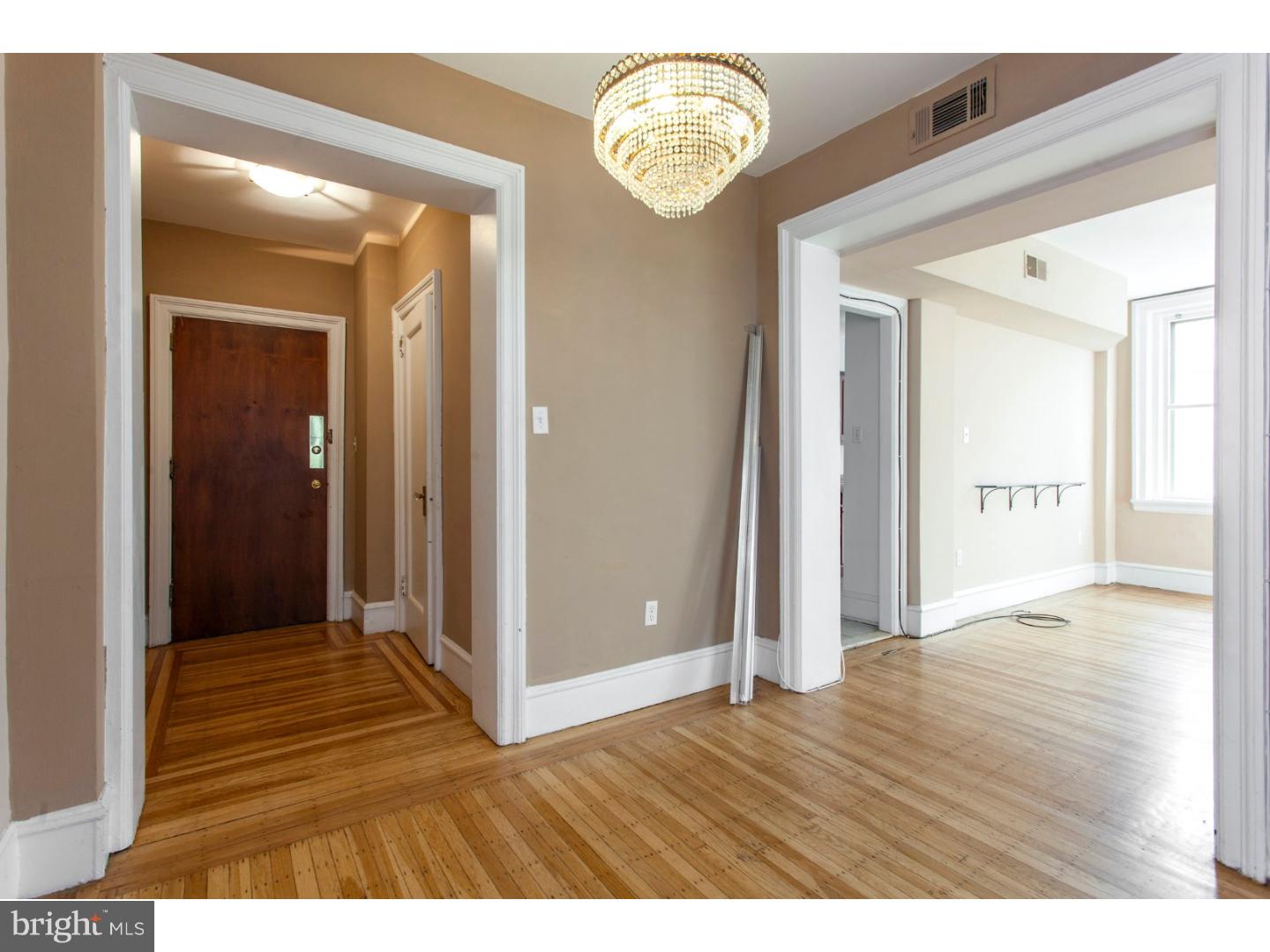 CENTER CITY - Residential Lease