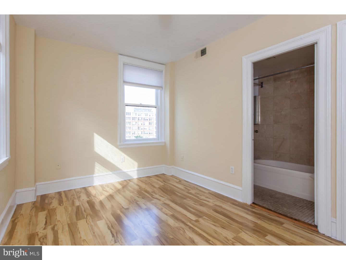 CENTER CITY - Residential Lease