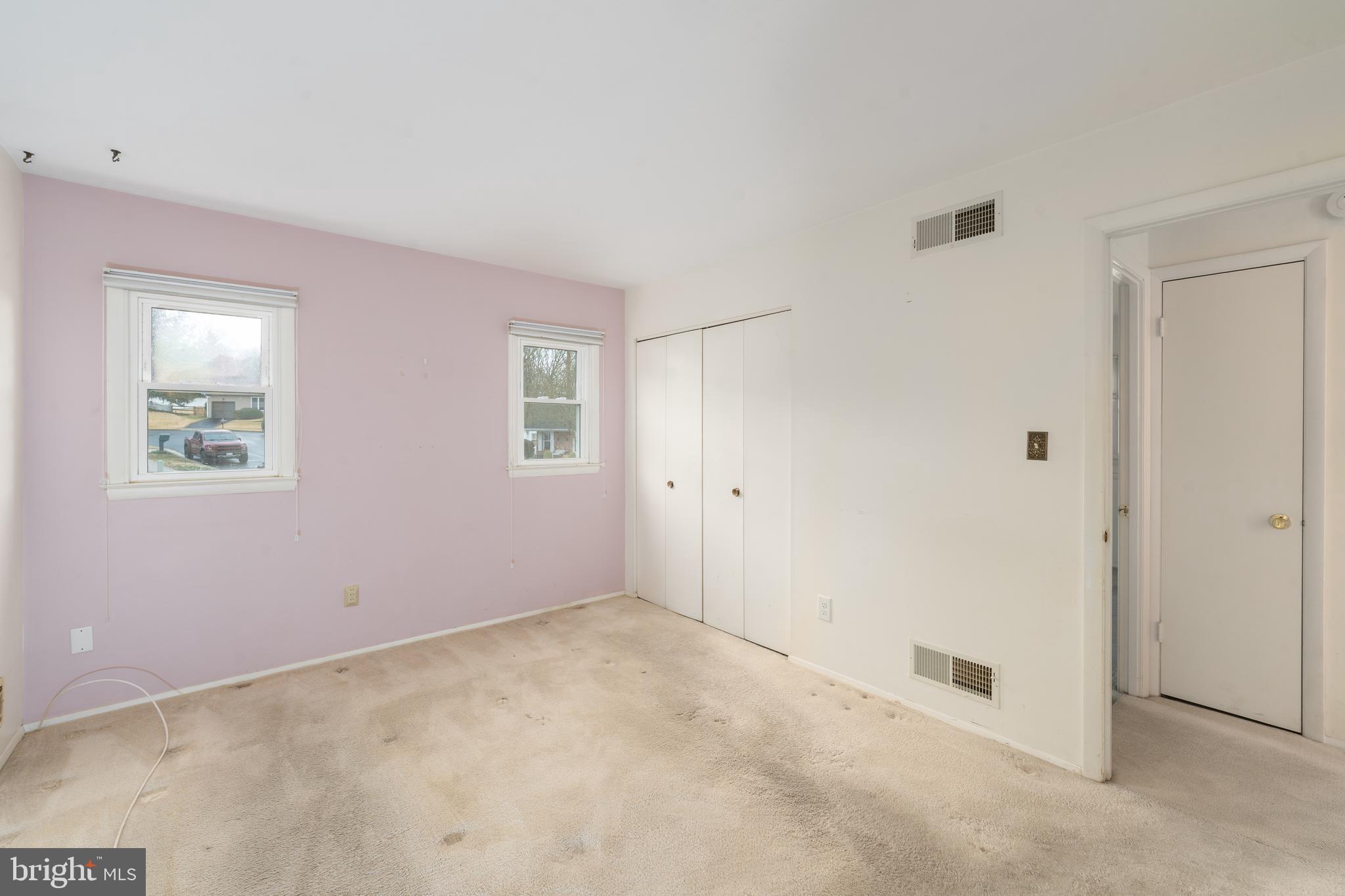 LANDHAVEN - Residential