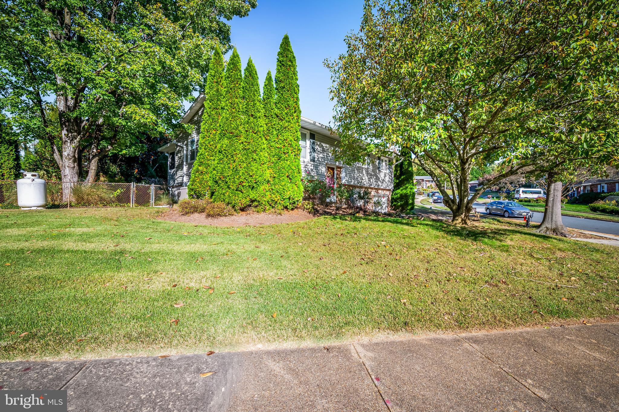 1419 MARINER DRIVE