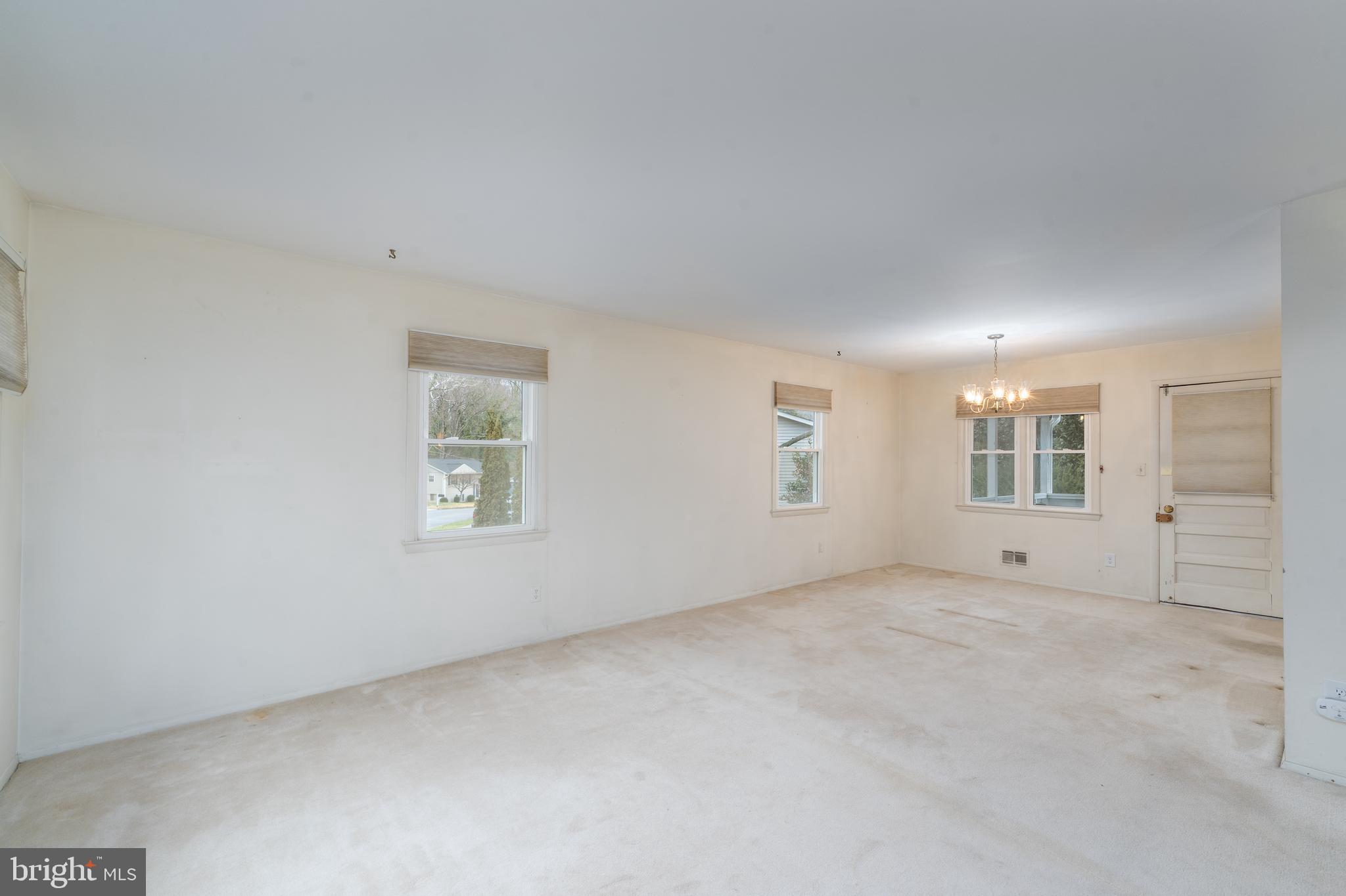 LANDHAVEN - Residential