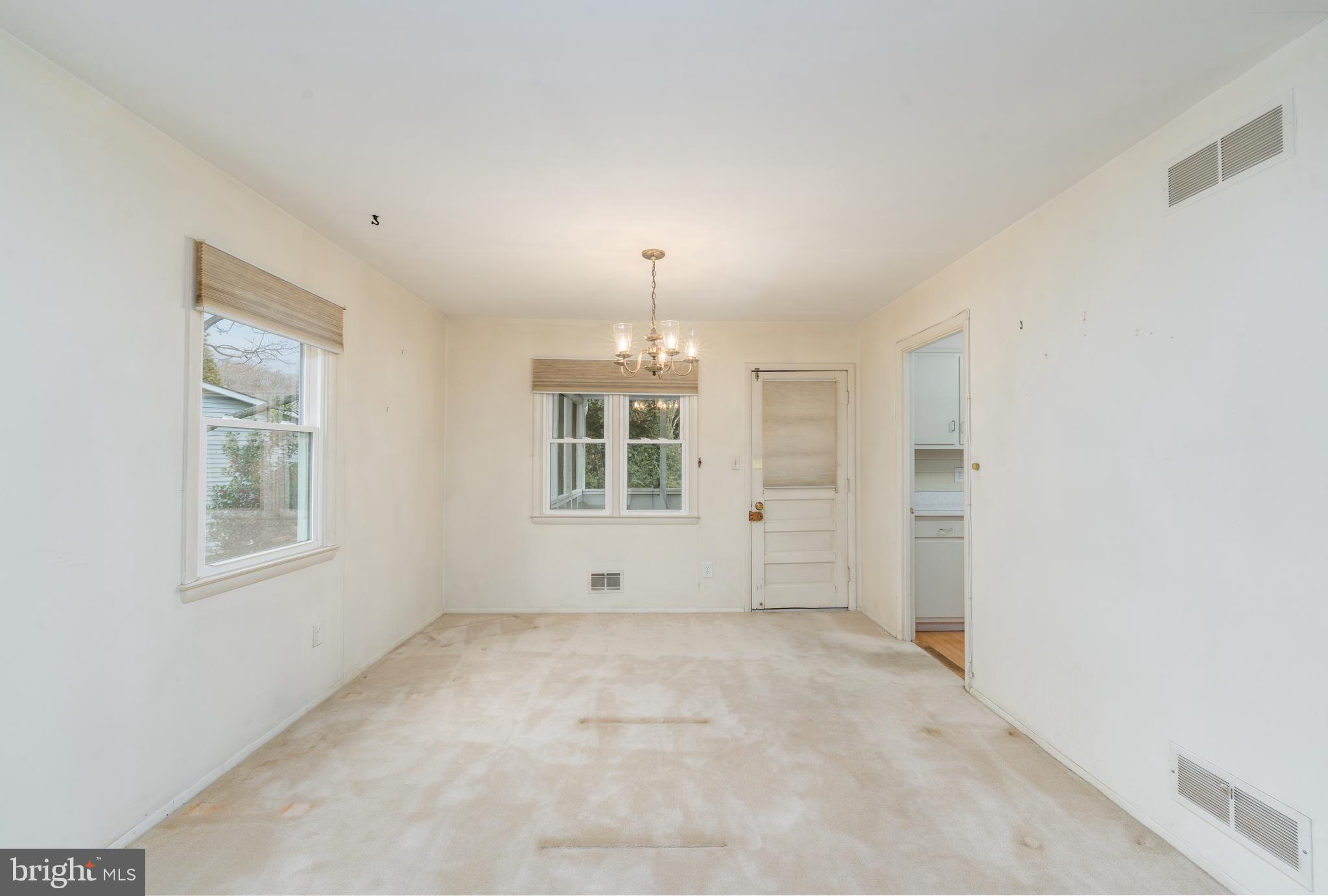 LANDHAVEN - Residential