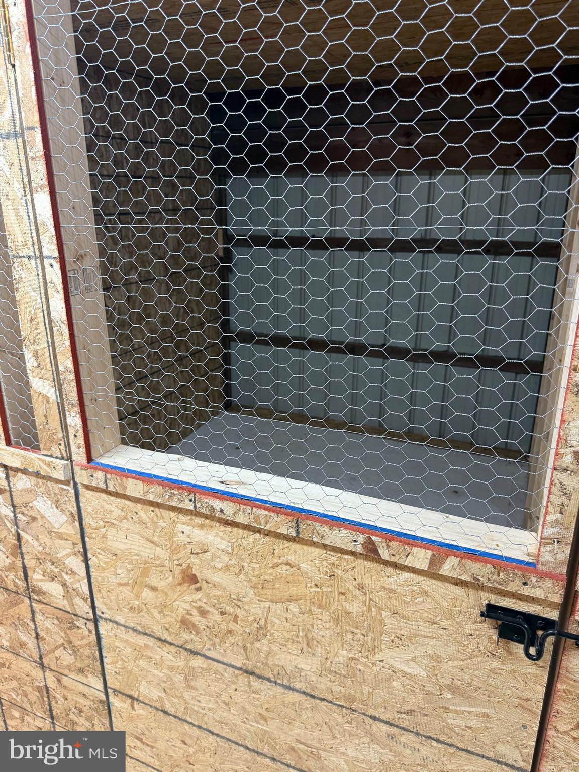 1236 E MAIN STREET 3