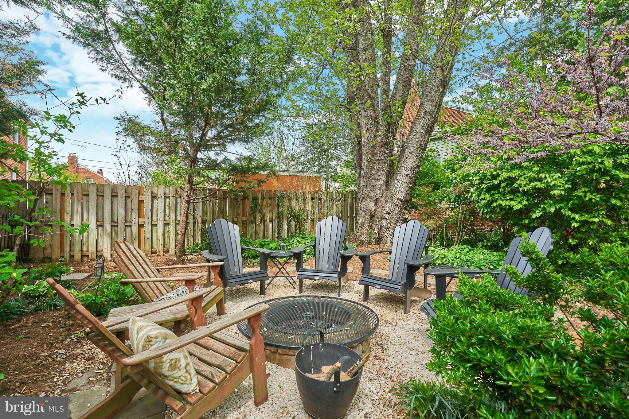 LYON PARK - Residential