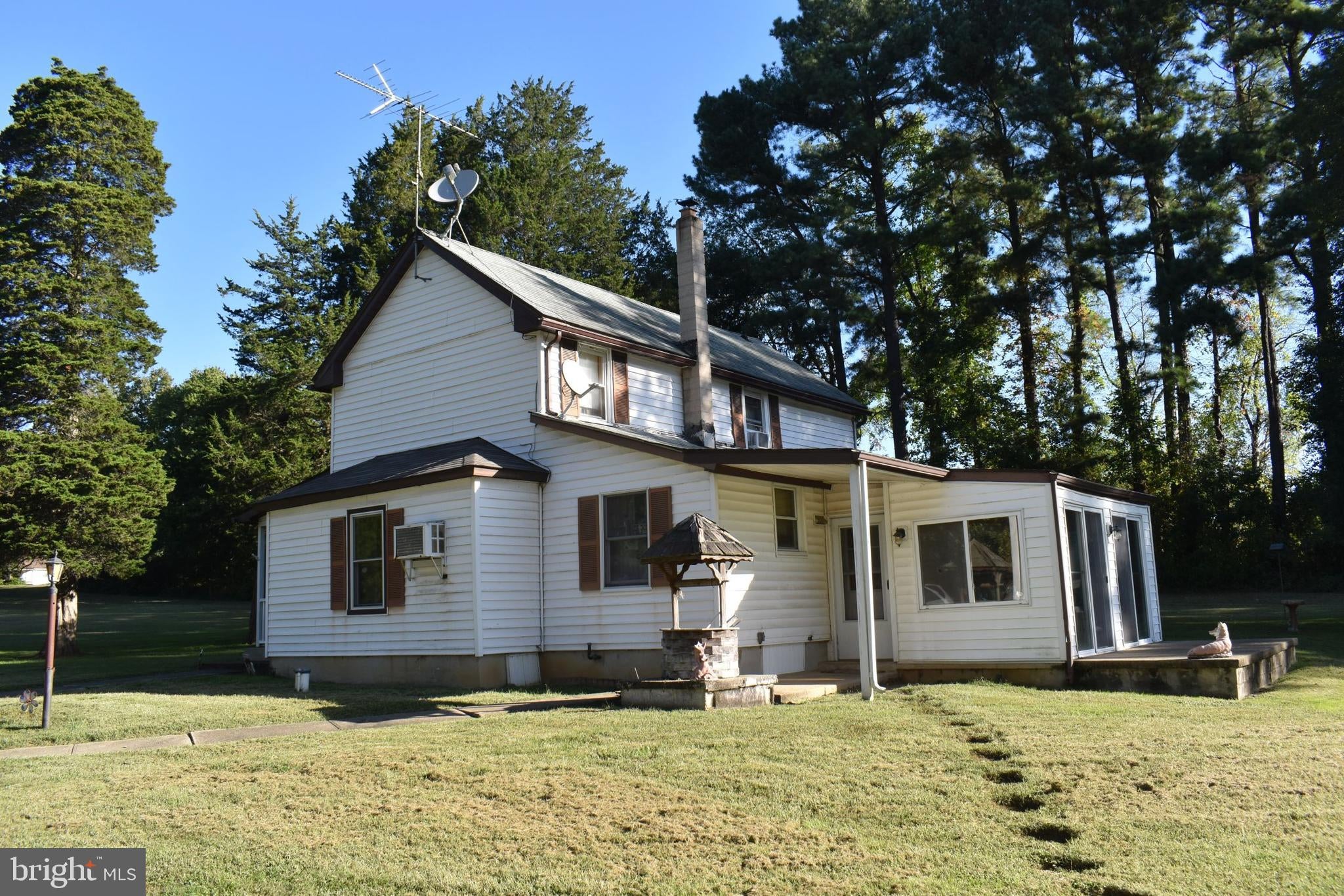 601 YARISH LANE