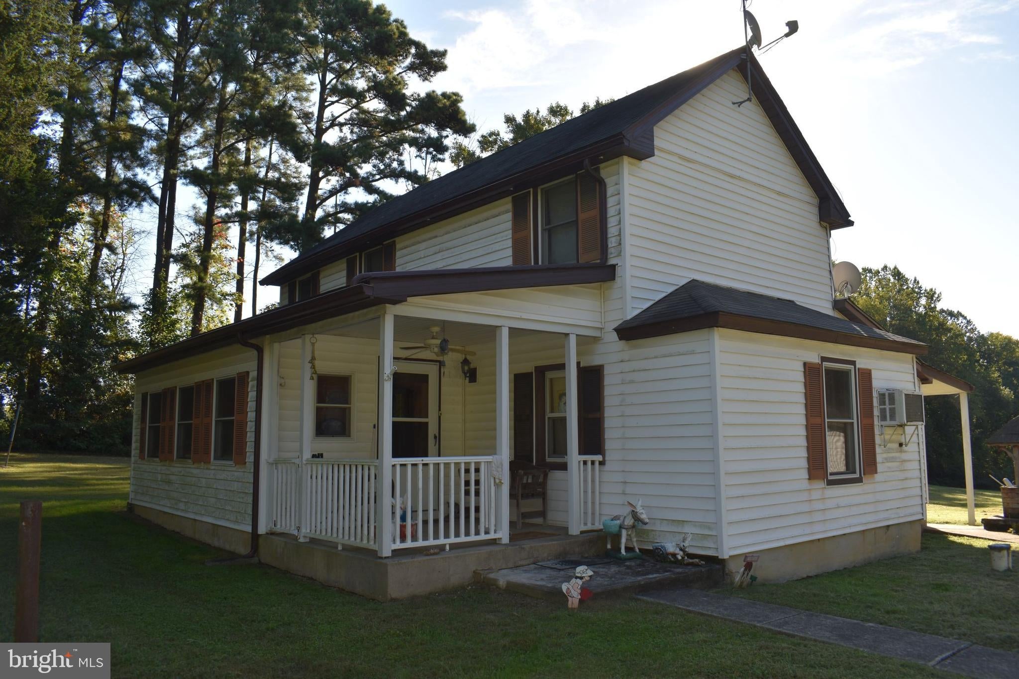 601 YARISH LANE