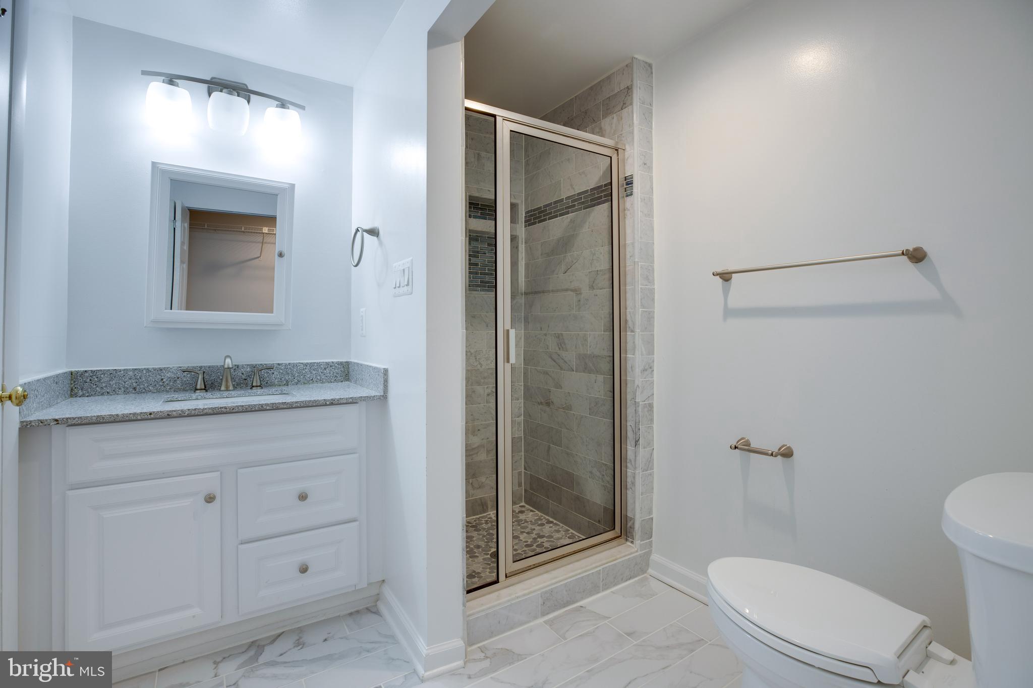 COURTS OF TYSONS - Residential