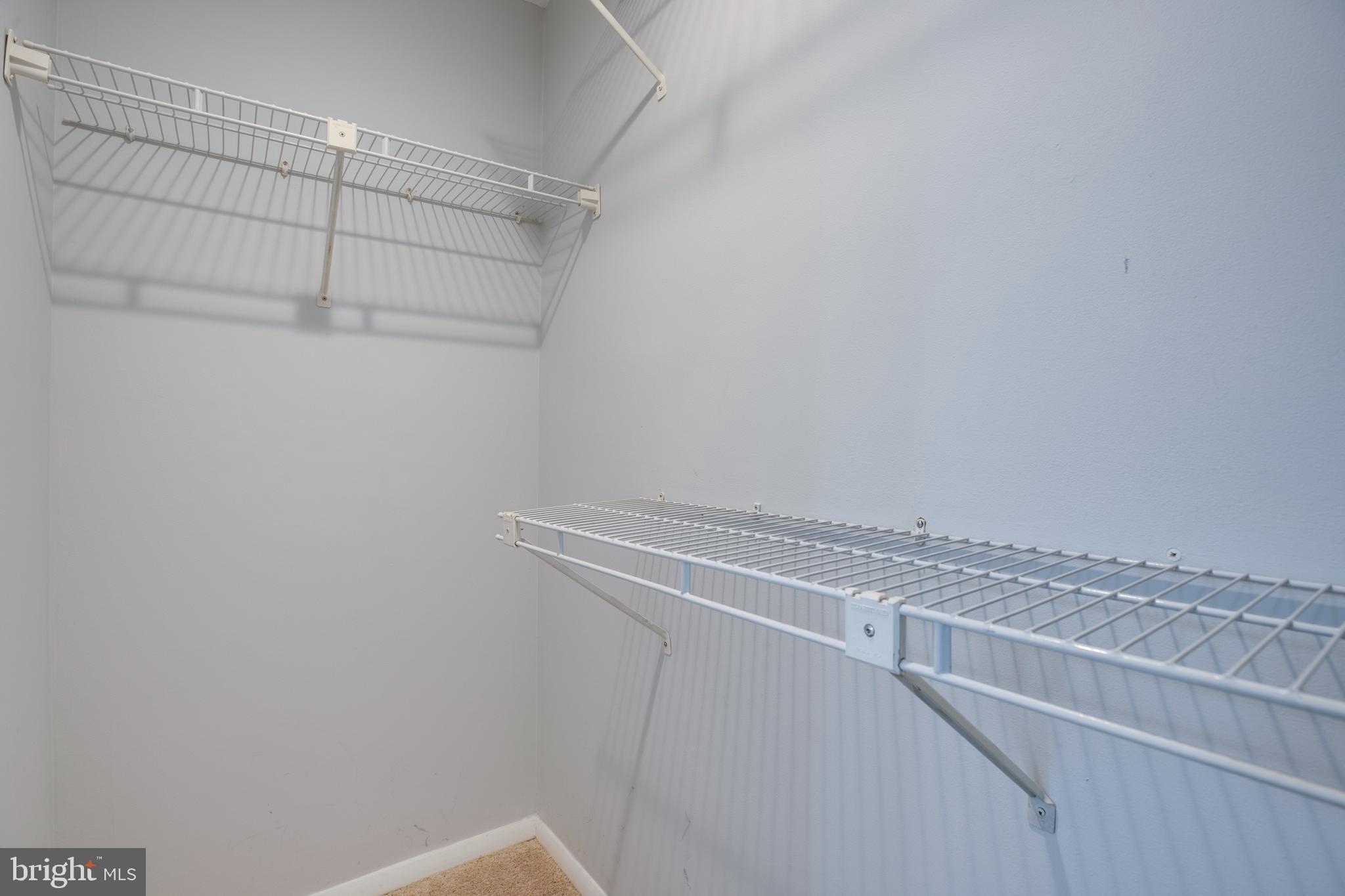 COURTS OF TYSONS - Residential