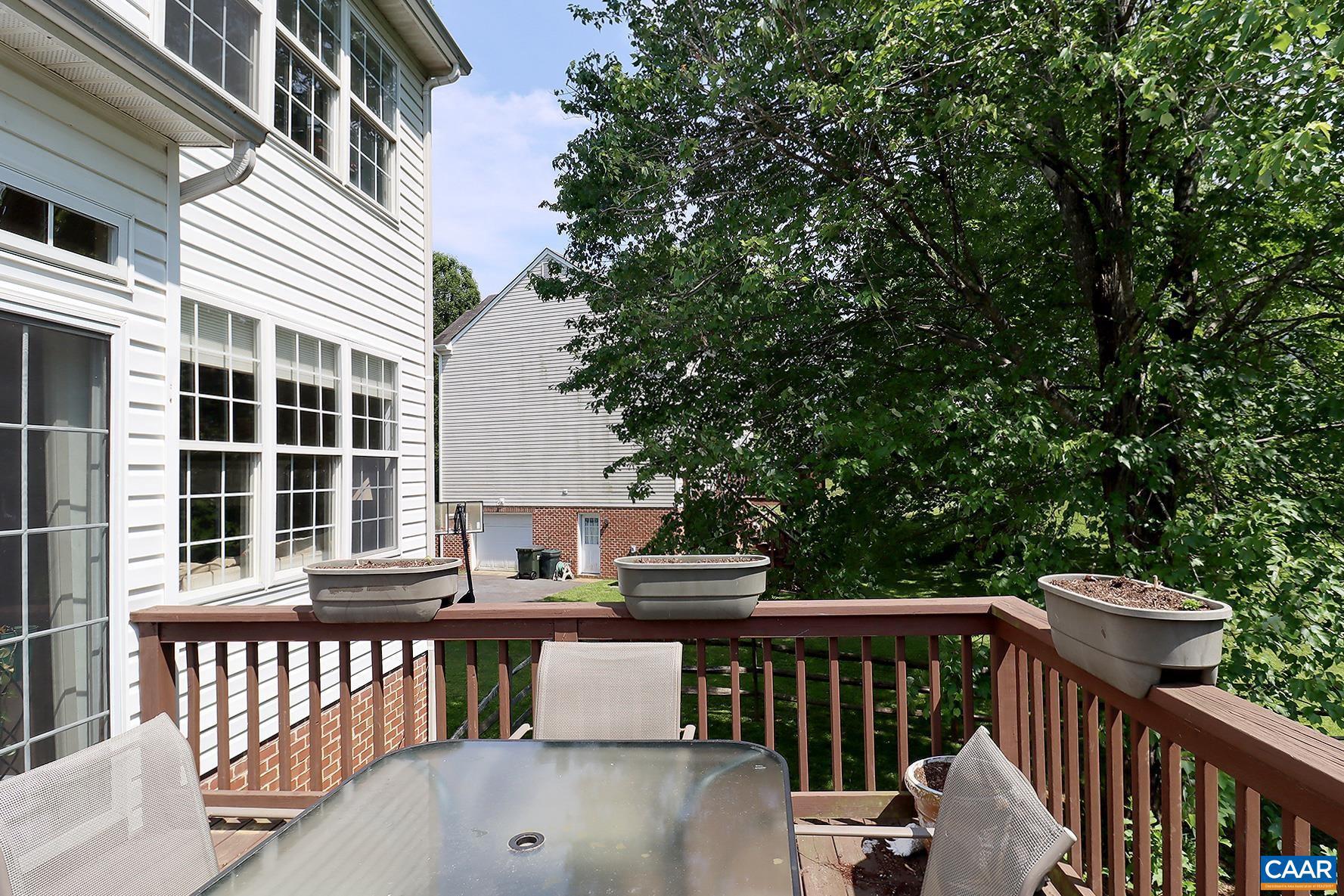 CHESTERFIELD - Residential Lease