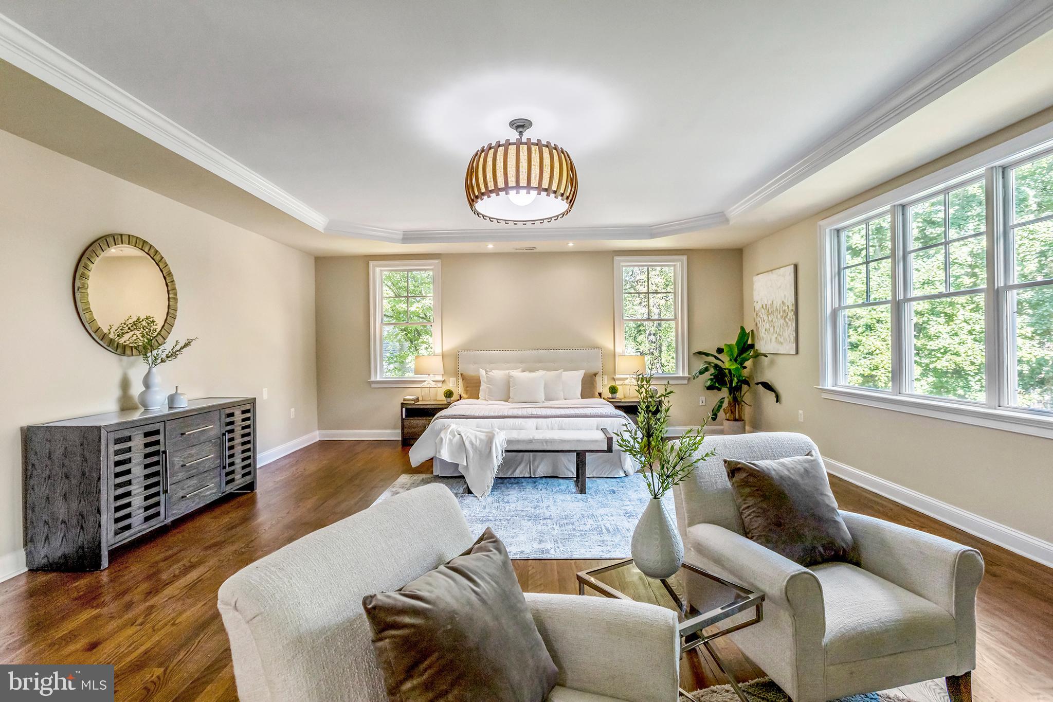 PINE KNOLLS - Residential