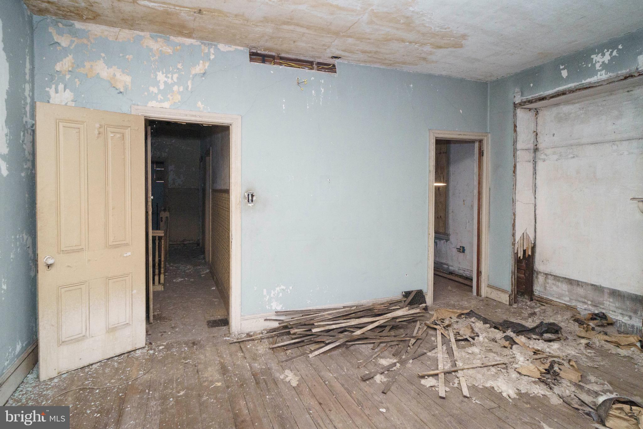 WEST POWELTON - Residential