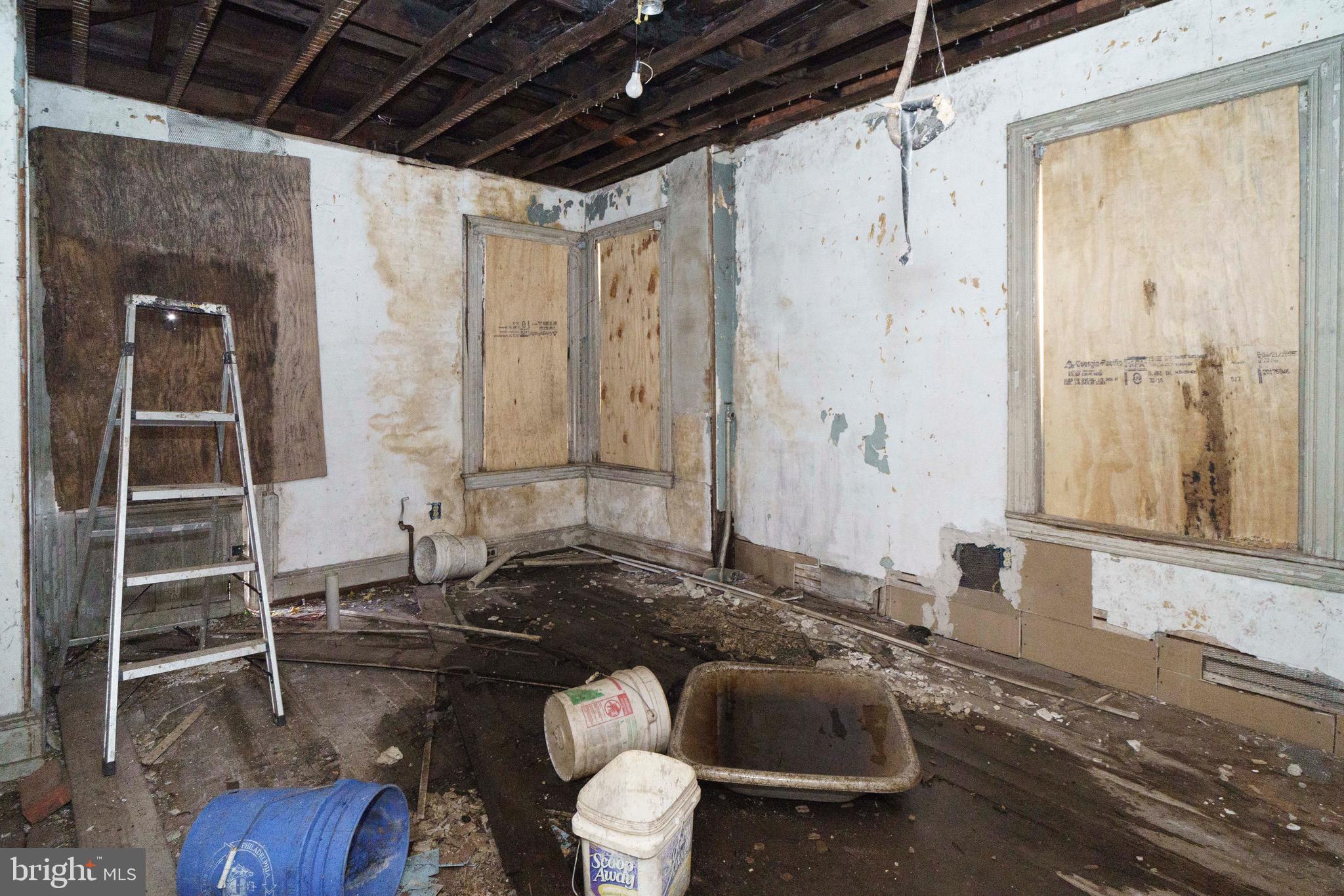 WEST POWELTON - Residential