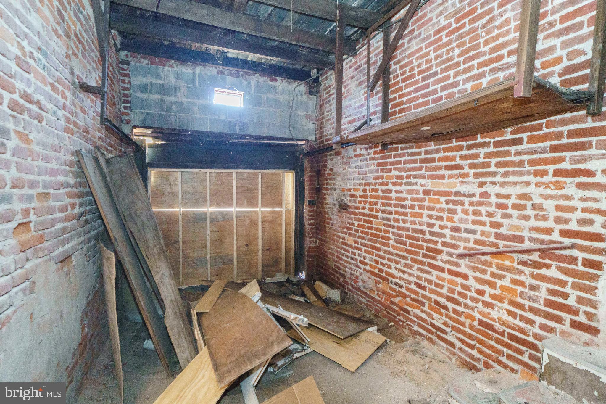 WEST POWELTON - Residential