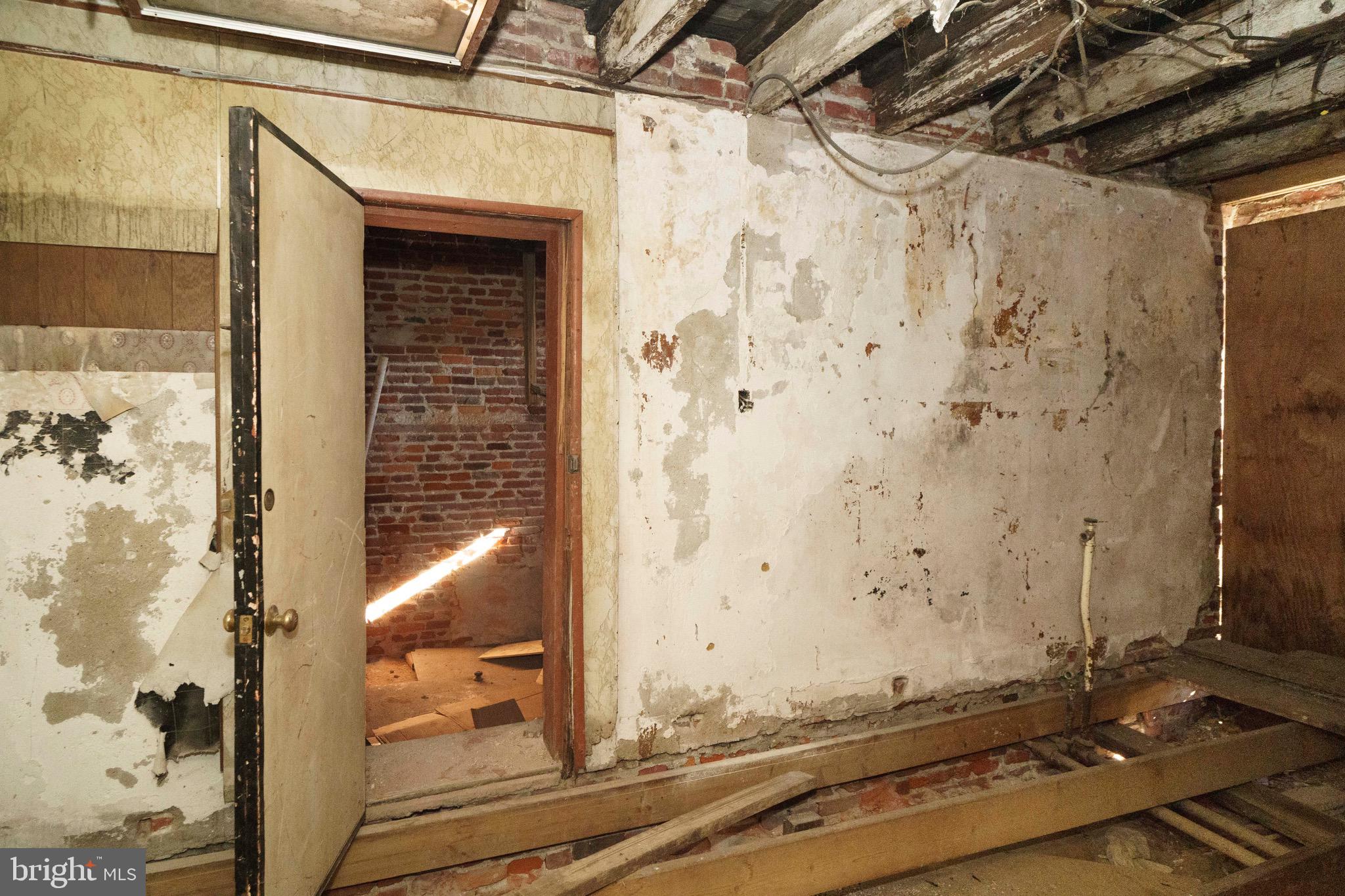 WEST POWELTON - Residential