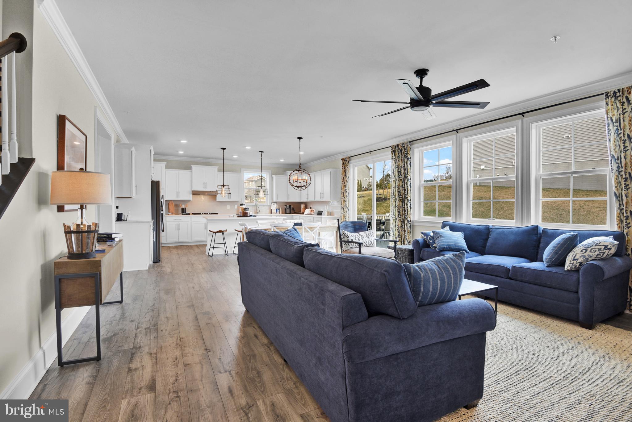 STONEGATE - Residential