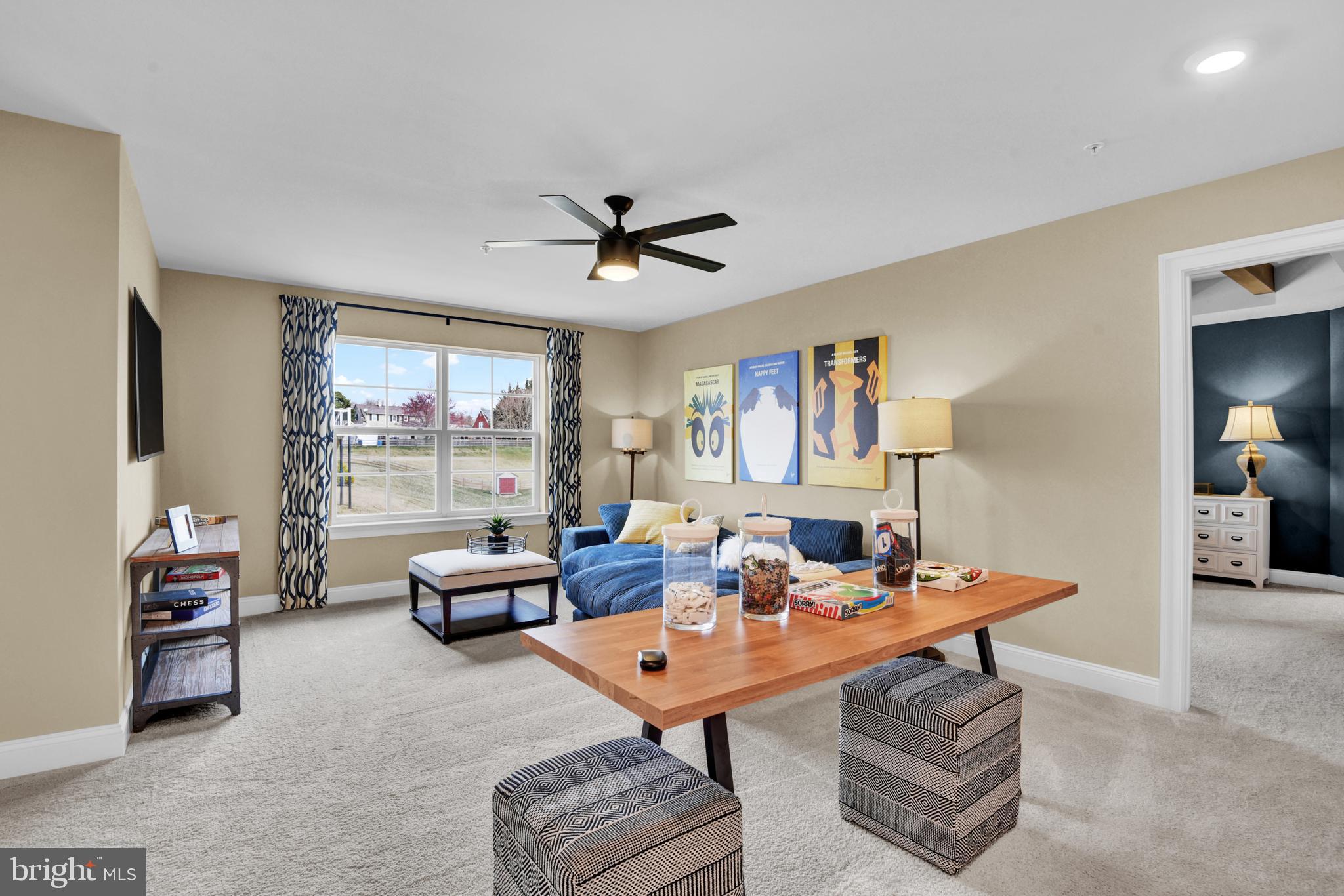 STONEGATE - Residential