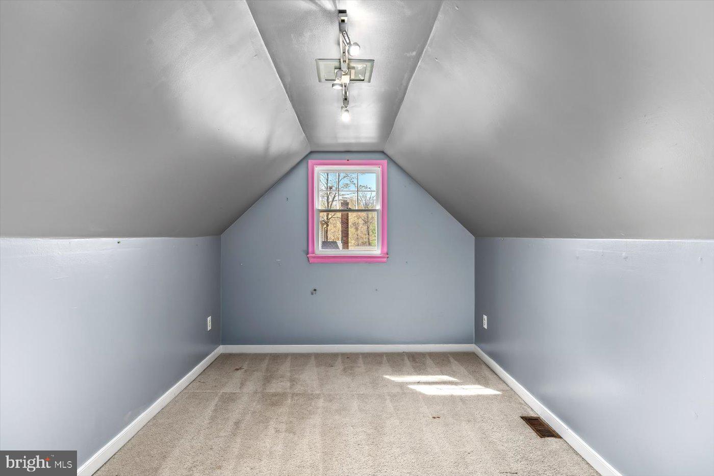 HAMLIN HILLS - Residential